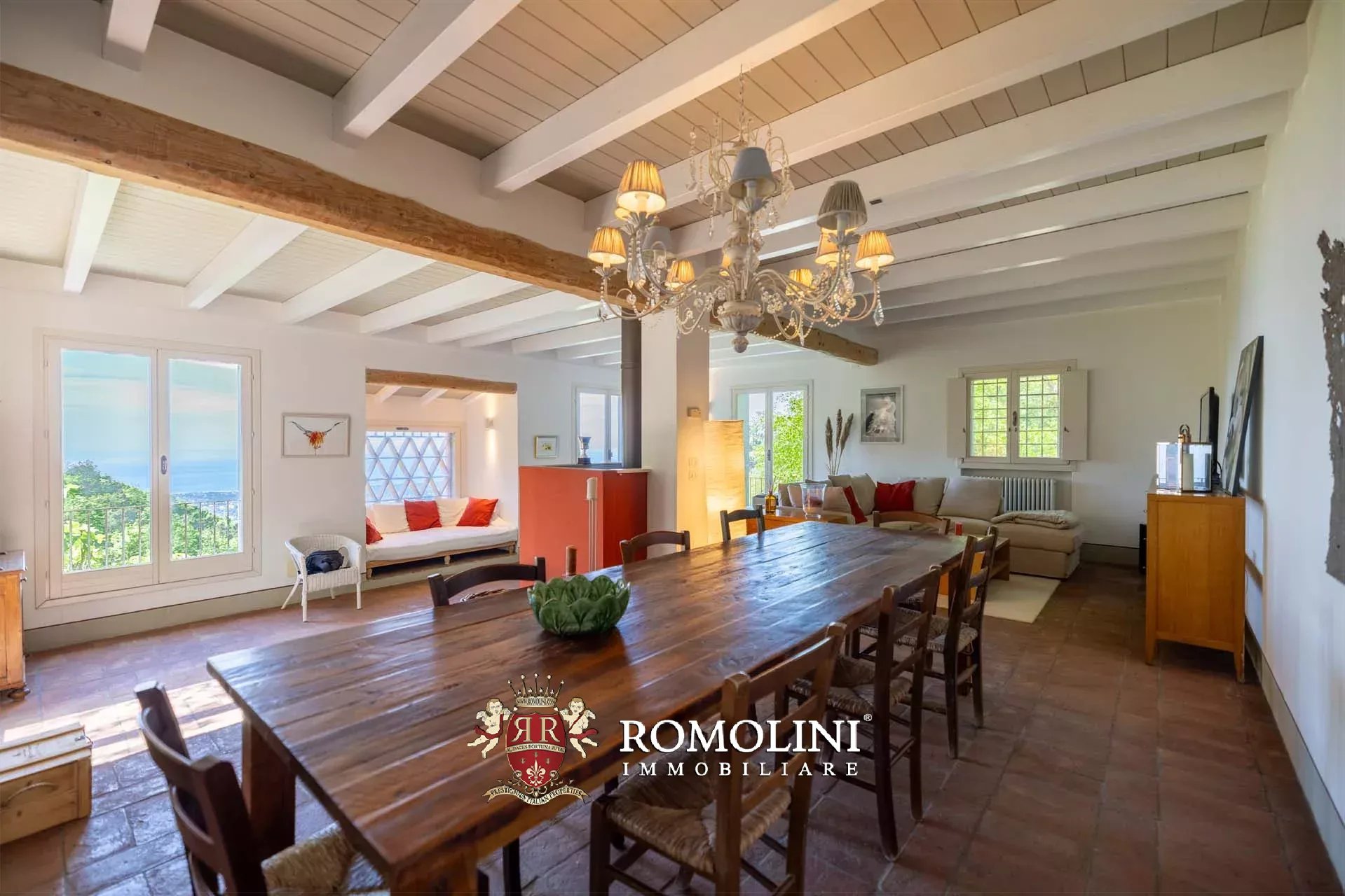 4 Bedroom Villa/Townhouse's Image 19
