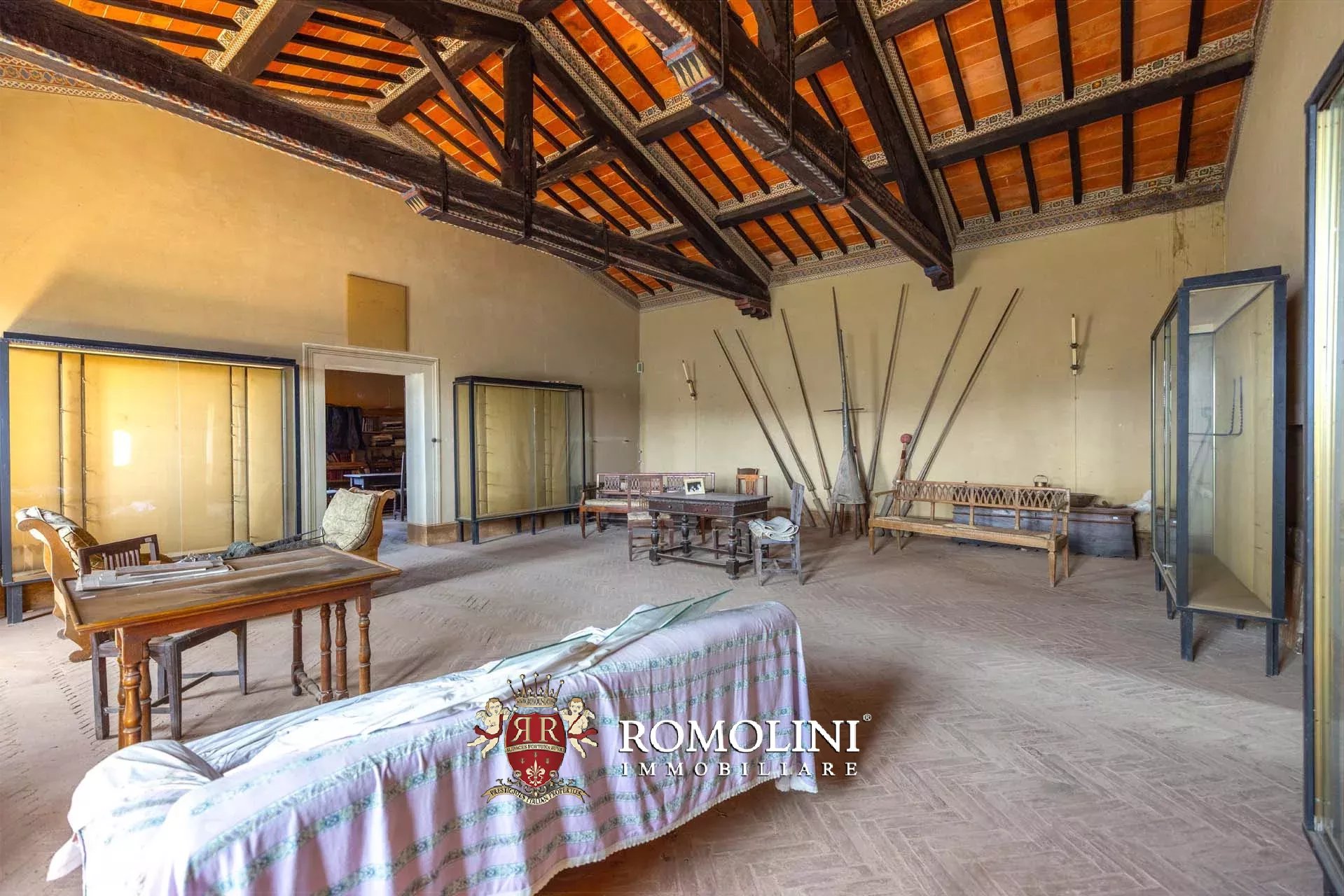 37 Bedroom Chateau's Image 28
