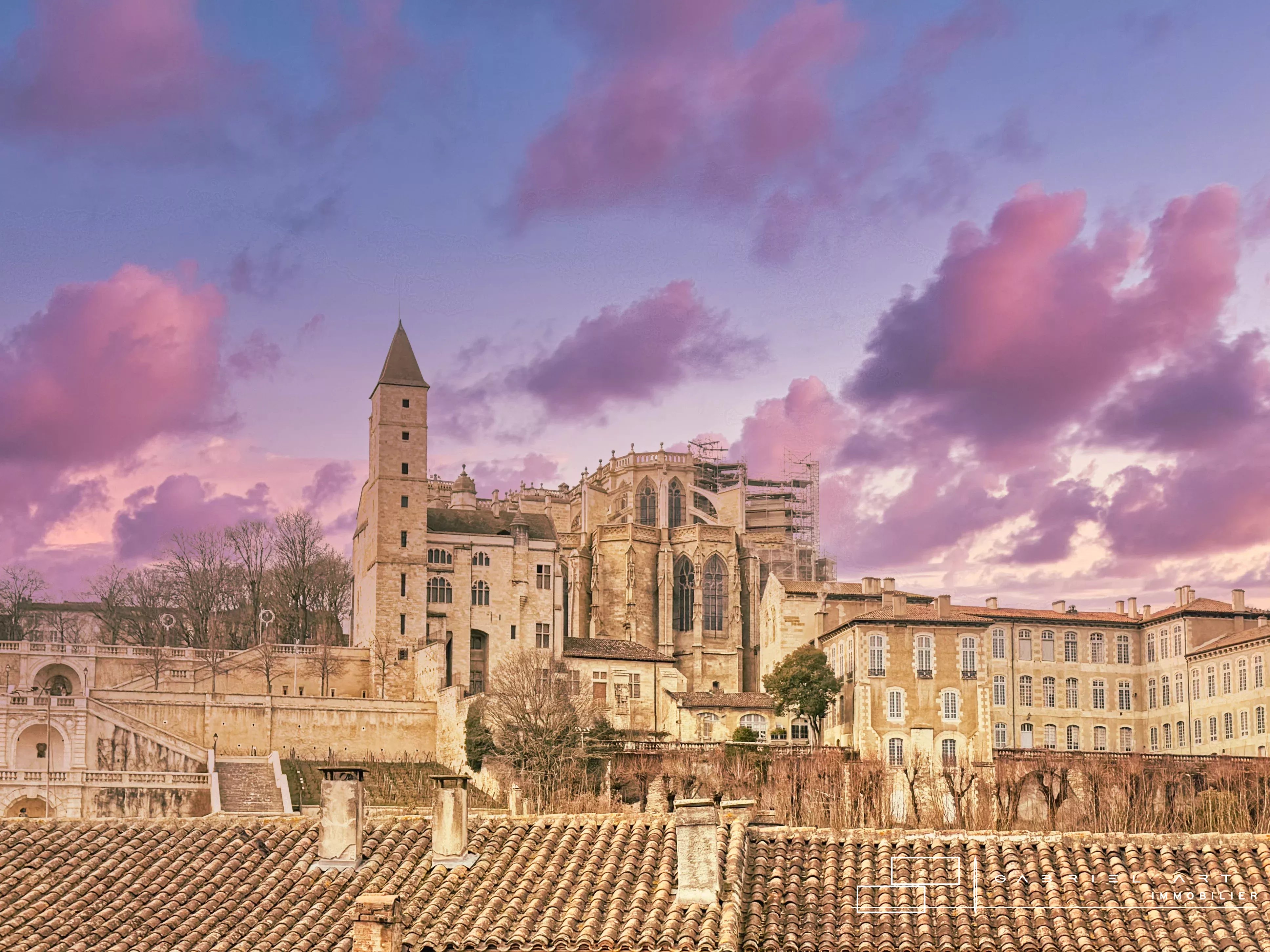 Agence immobilière de 