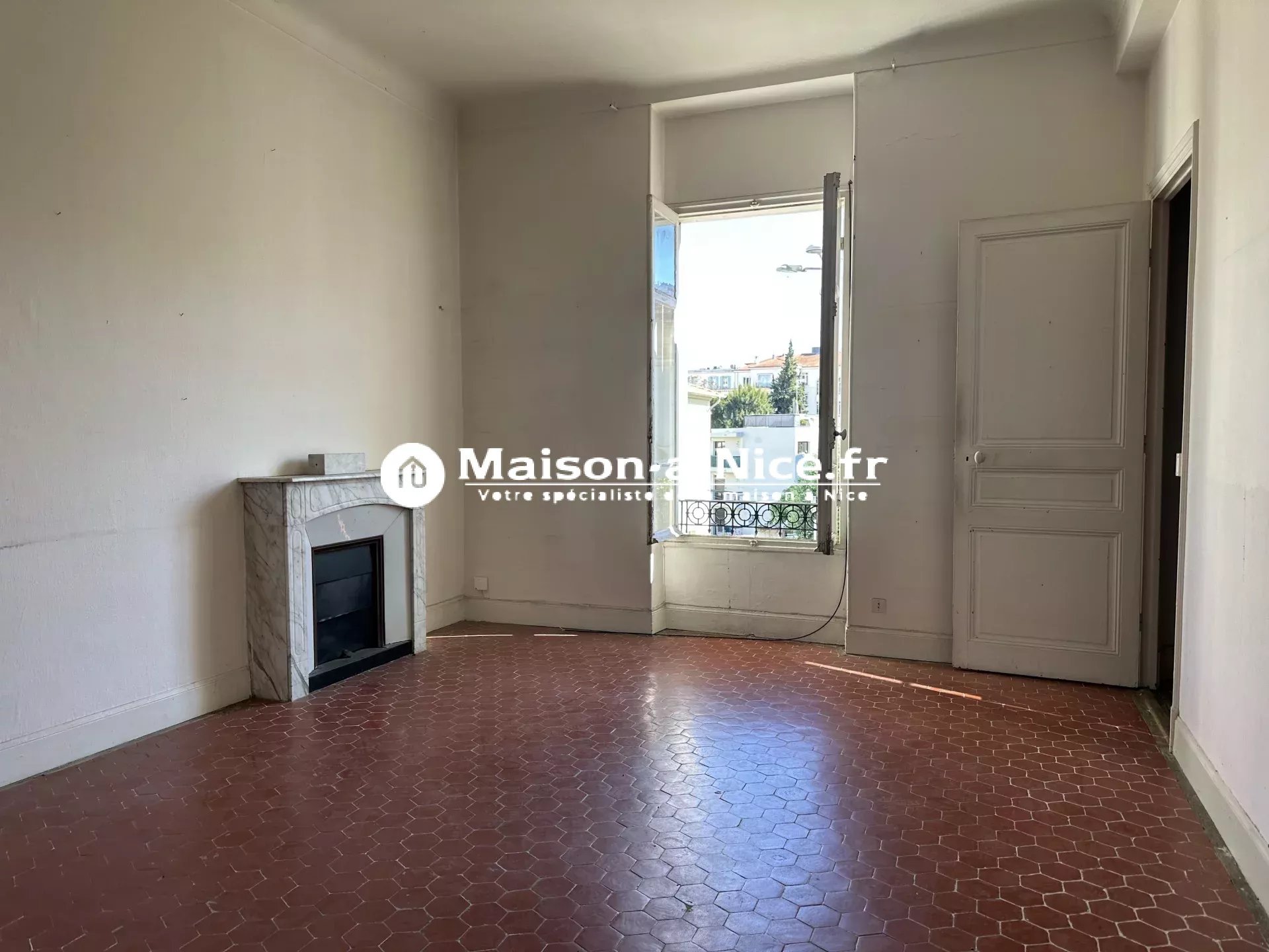 Appartement 12P – Nice (06000)