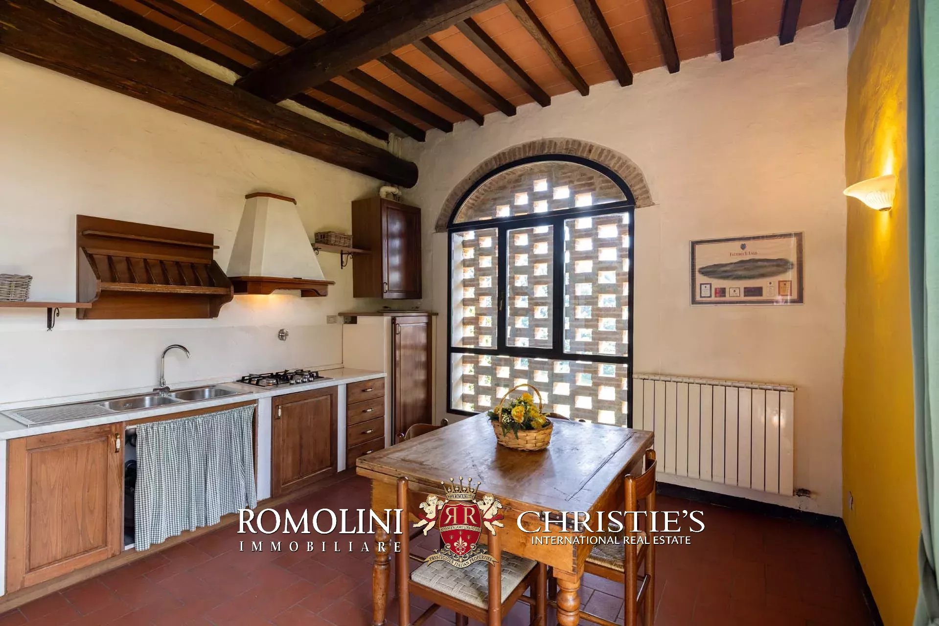 20 Bedroom Villa/Townhouse's Image 38
