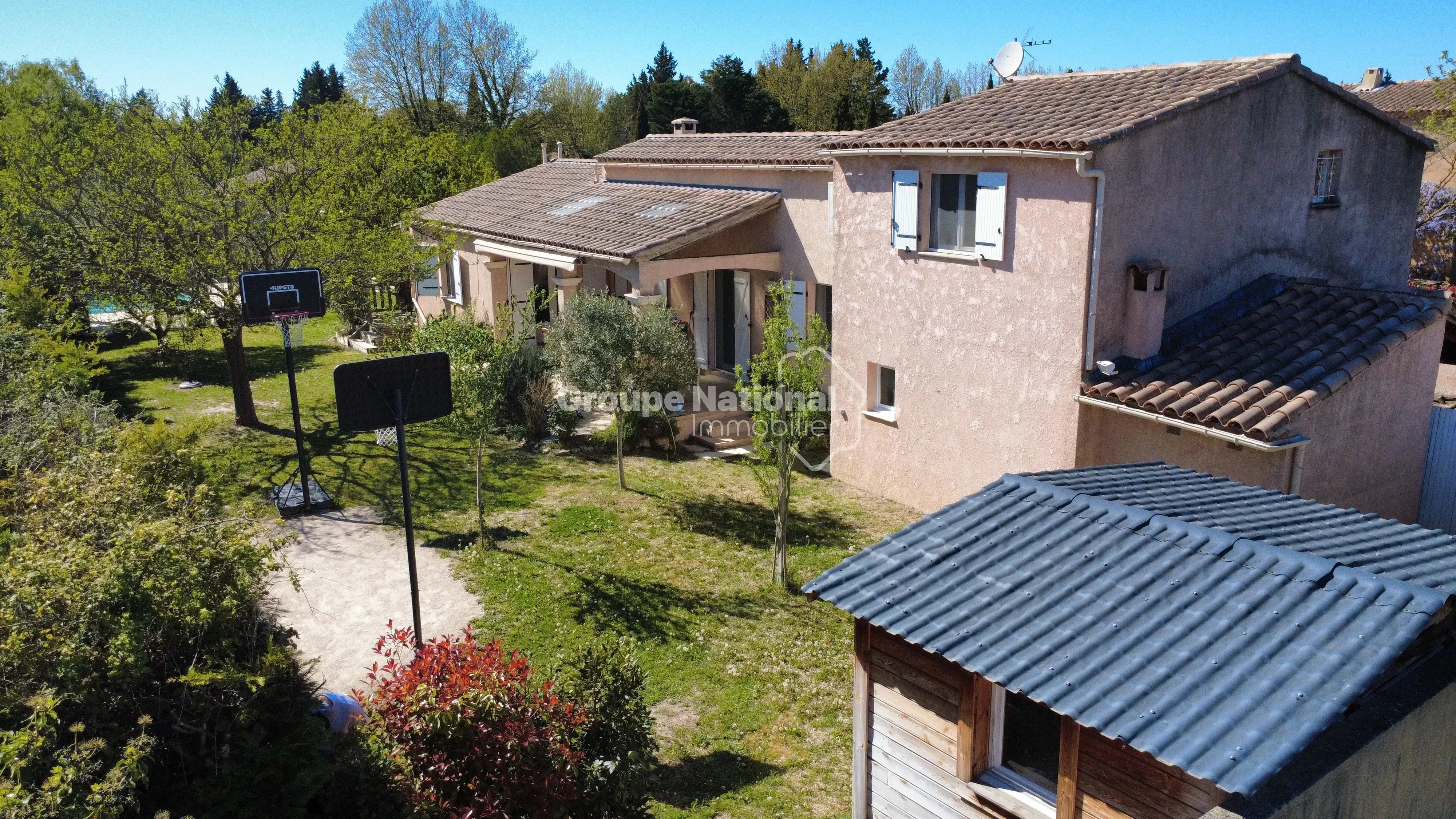 Agence immobilière de 