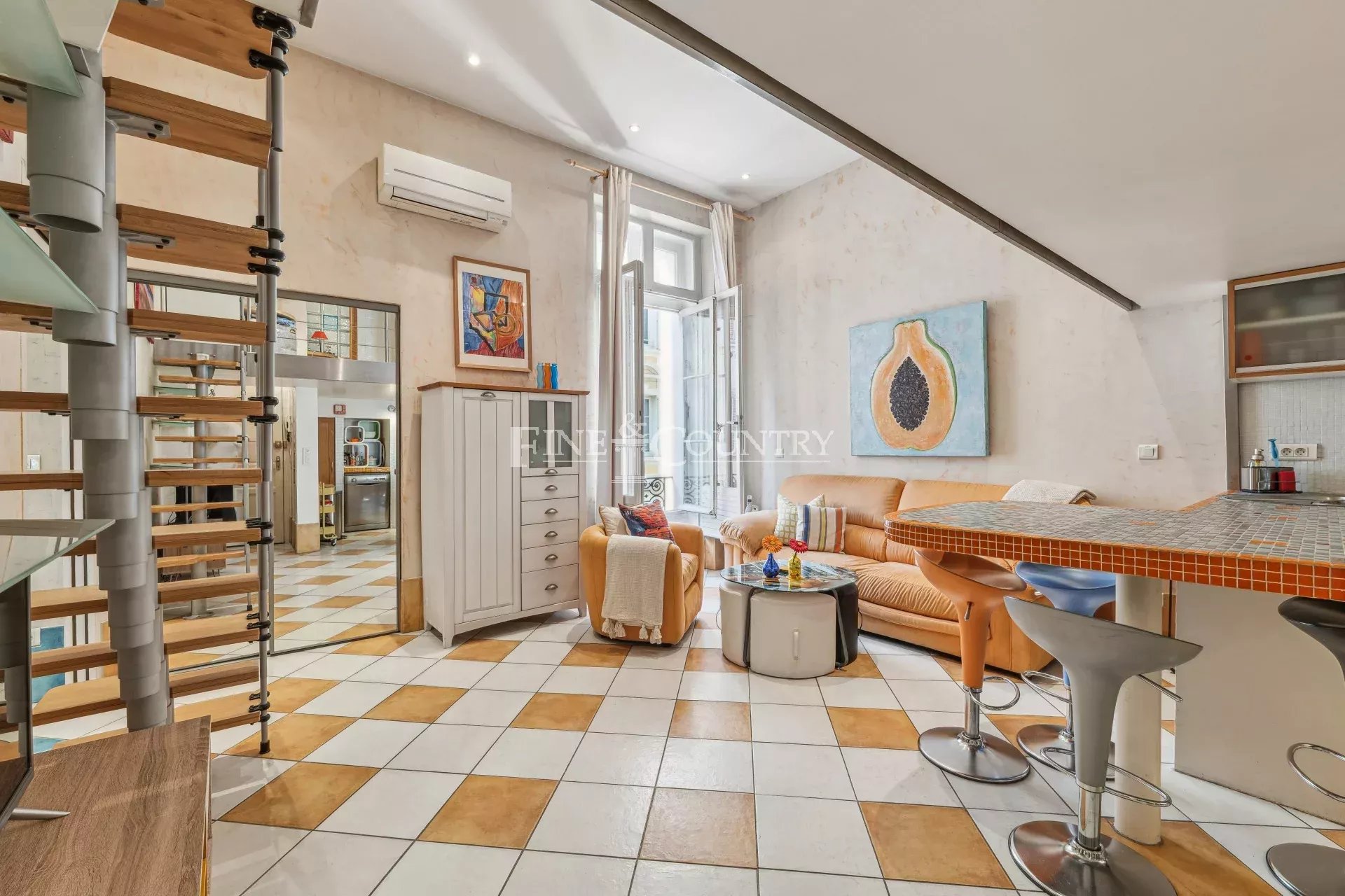 Apartment on rue Commandant Andre, Cannes Accommodation in Cannes