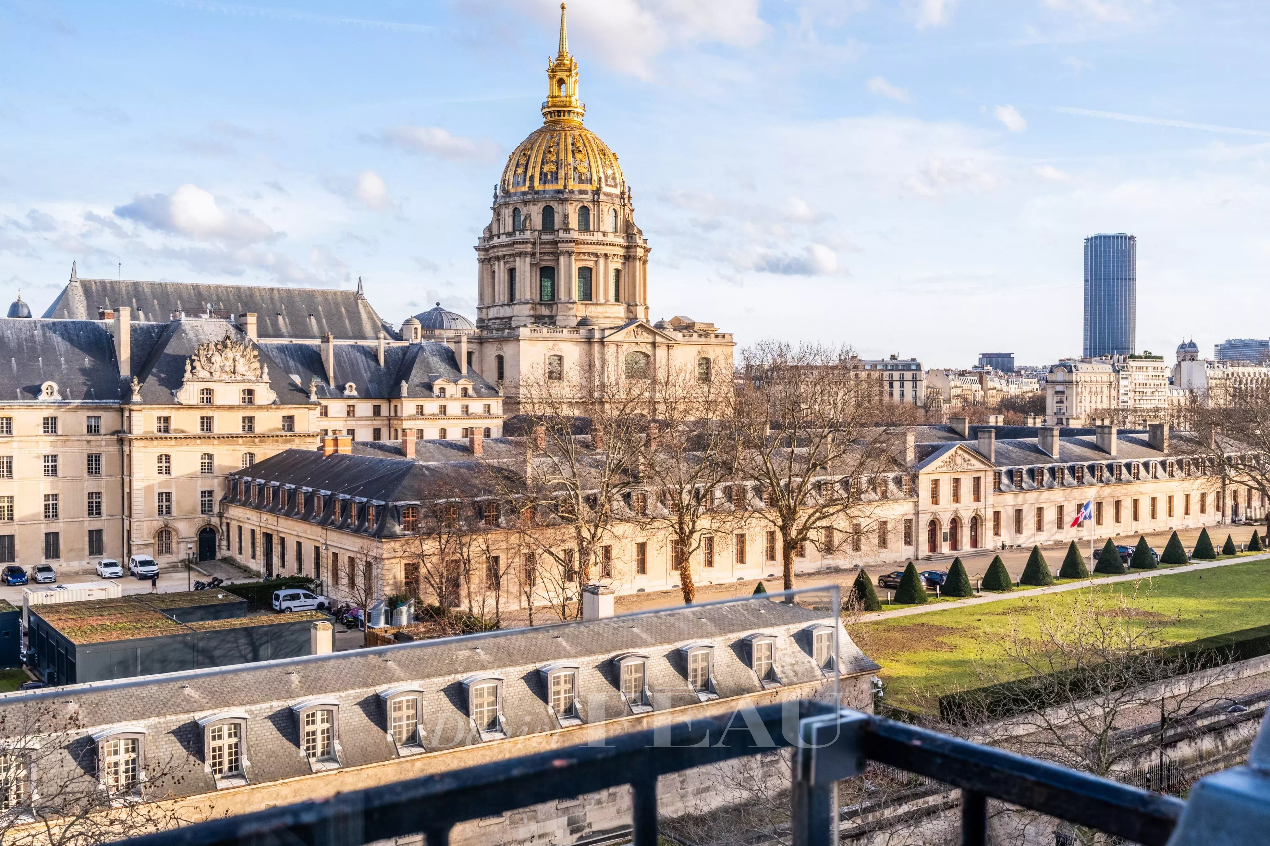 Paris VIIe - Vue sur les Invalides