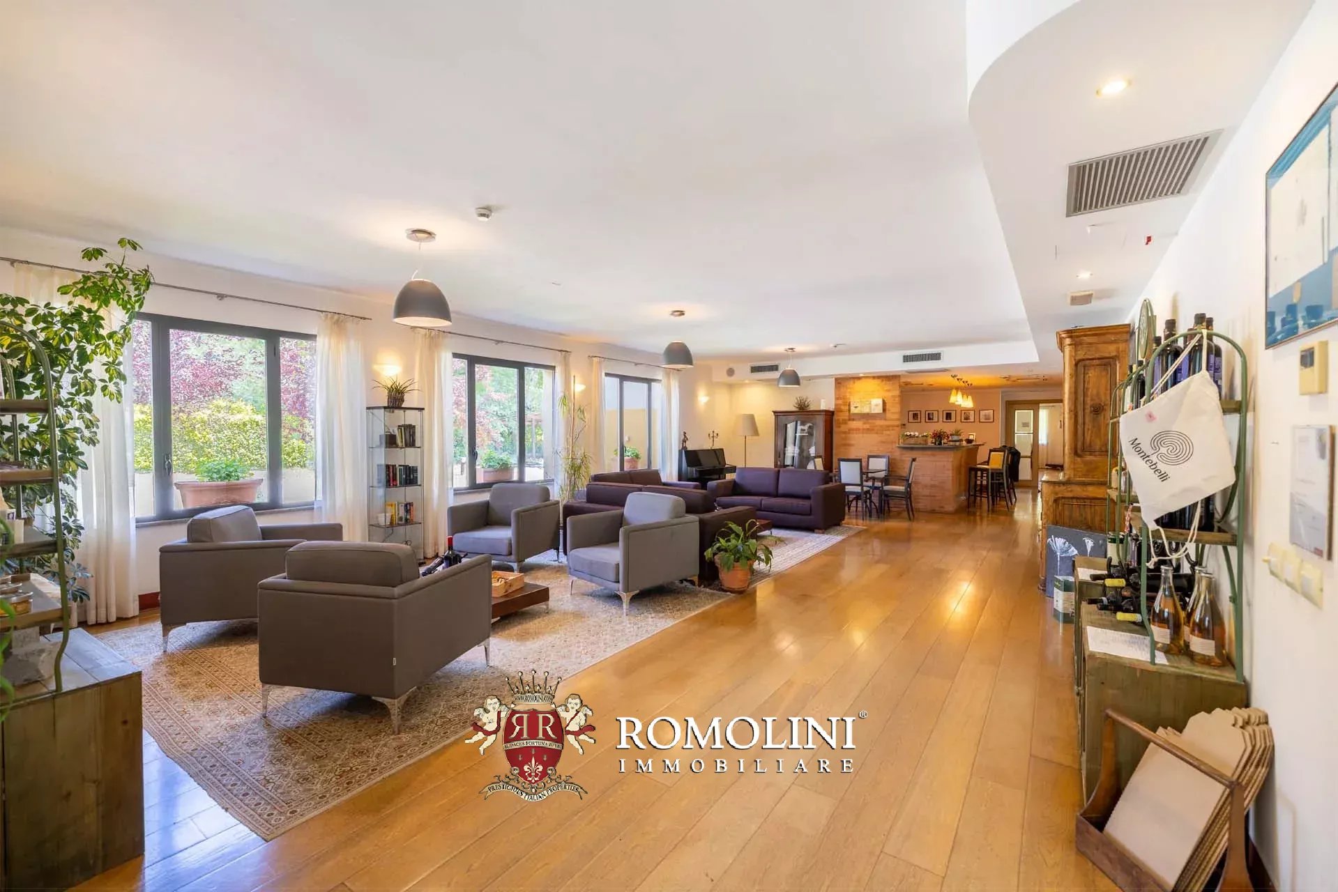 44 Bedroom Villa/Townhouse's Image 23