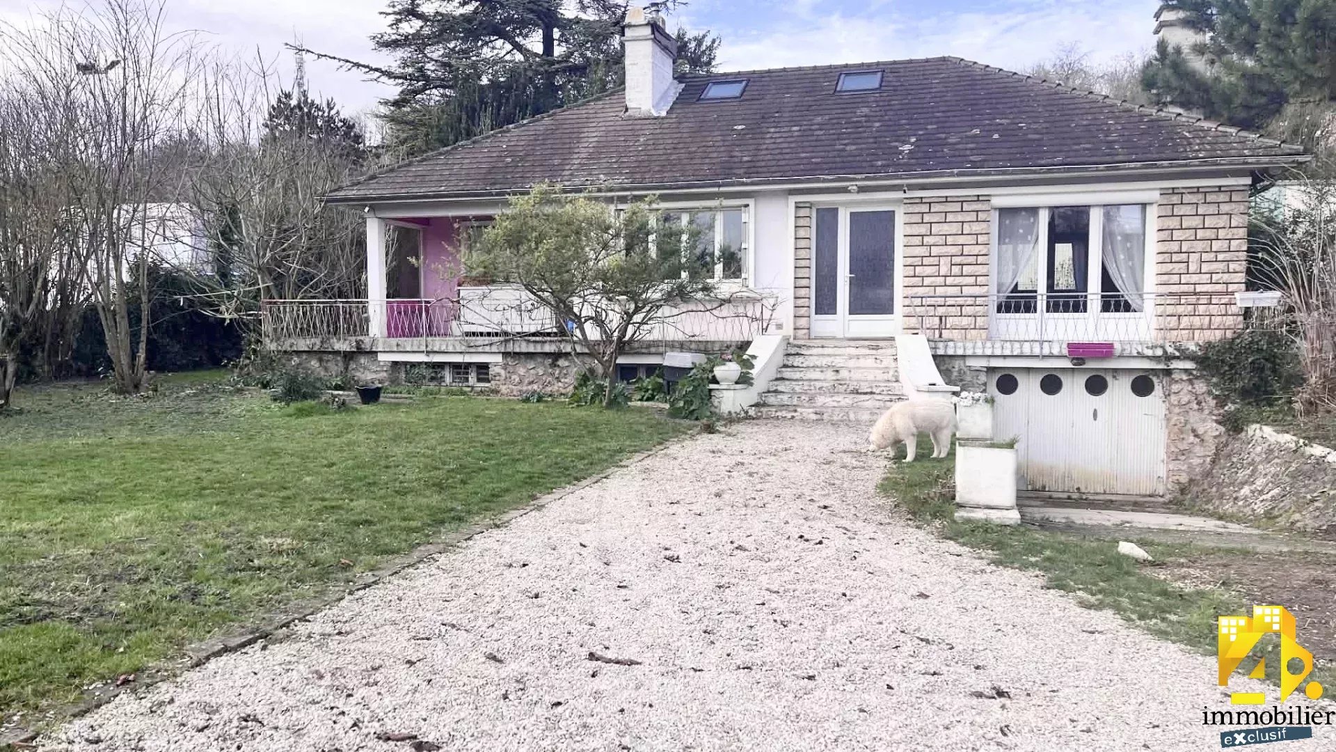 Agence immobilière de 