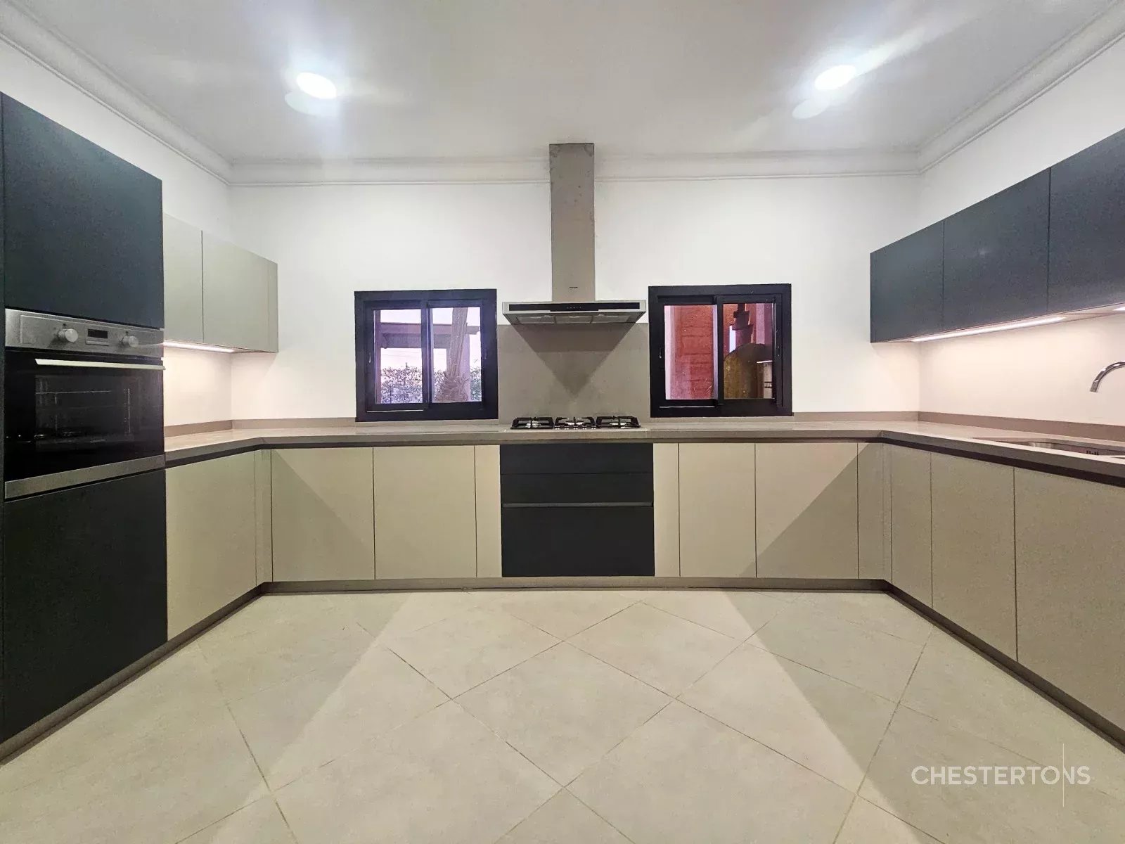 Image of Villa - 4 Bedrooms for Sale in Marrakech-Ménara-Marrakech-Morocco, Image 28