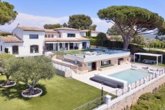 7-Bedroom Villa in Mougins — photo 3 of 7