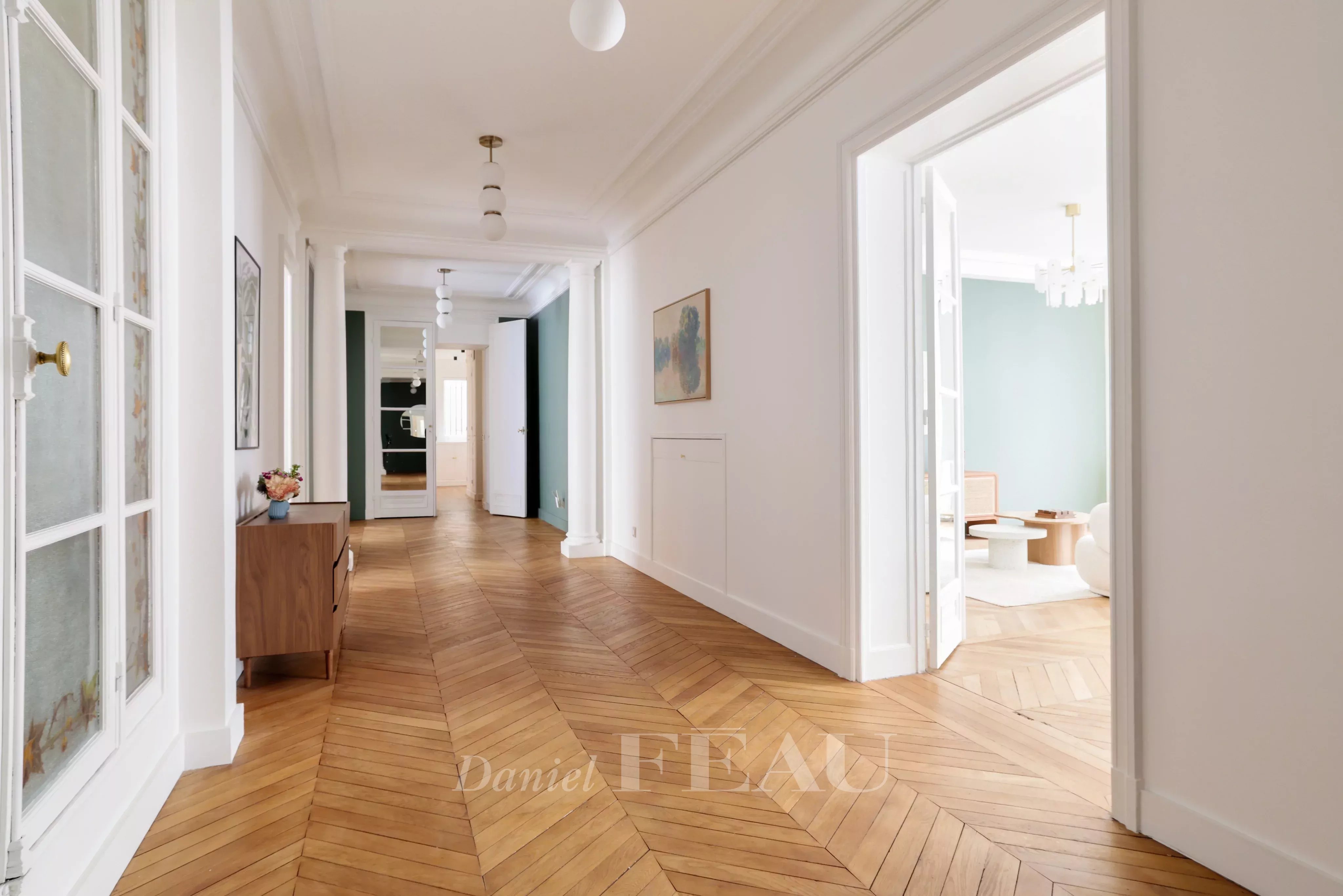 Rental Apartment Paris 16th