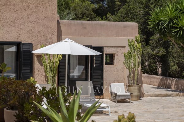 Exclusive traditional Mediterranean-style home on the outskirts of San José, Ibiza — photo 3