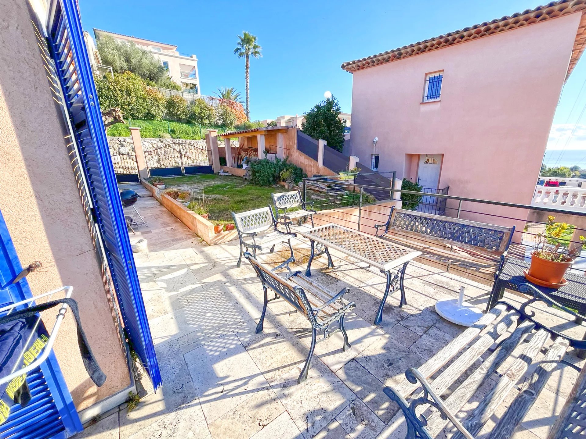 PARC IMPERIAL - Corniche Bellevue - Maison Ind. 5P - 122m² - Terrasse - Vue Mer - Piscine - 760.000 €