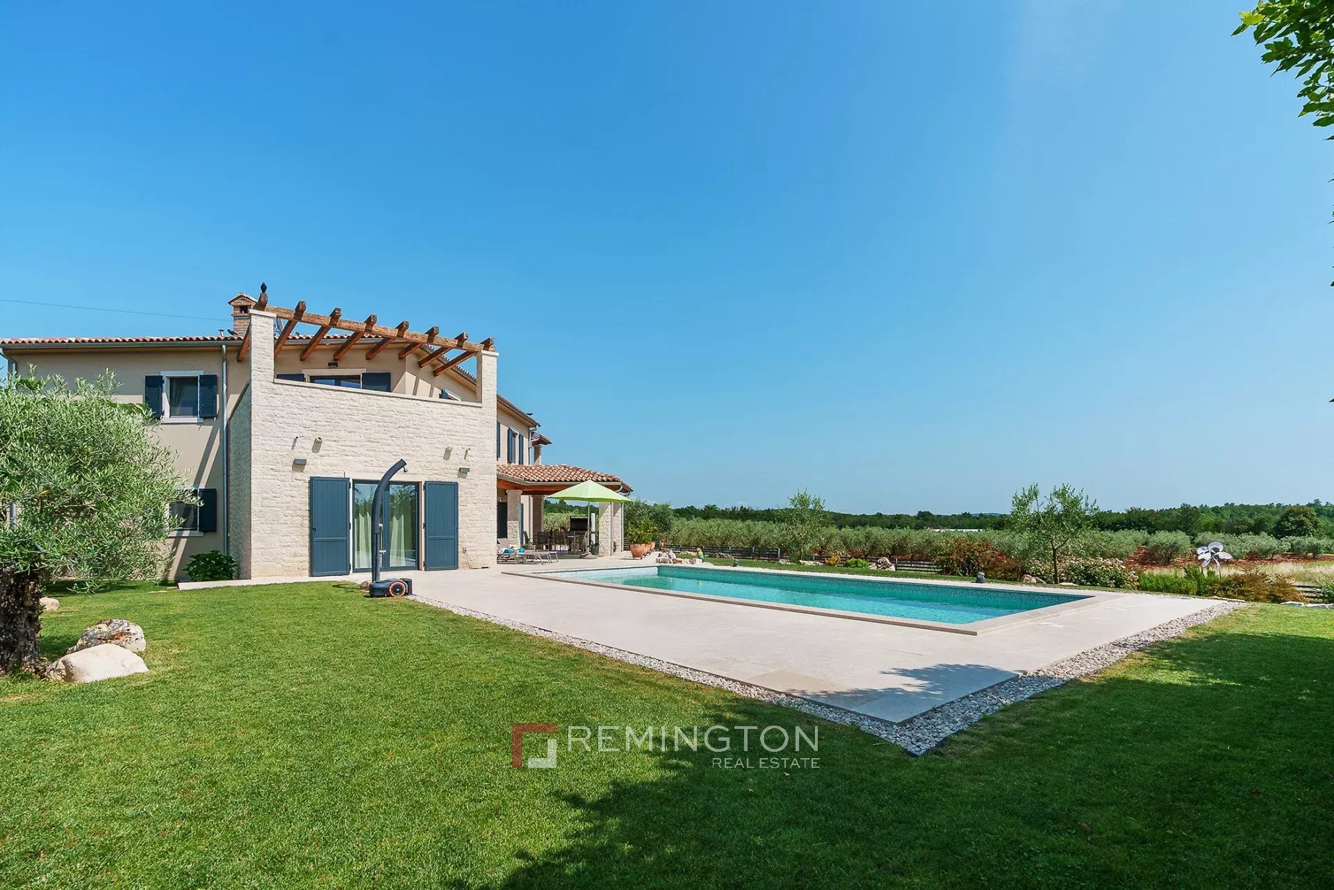 3 Bedroom Villa/Townhouse's Image 20