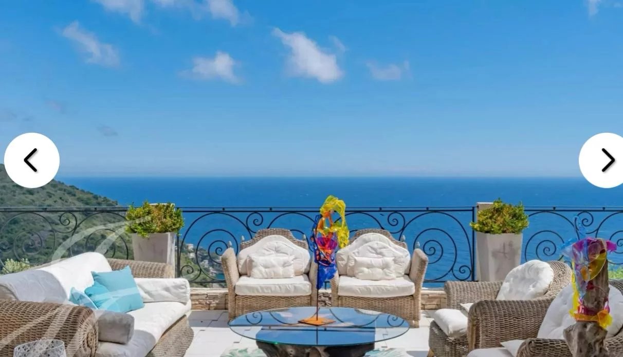 Villa d'Exception à Èze avec Vue Mer Panoramique, Piscines et 7 Chambres
