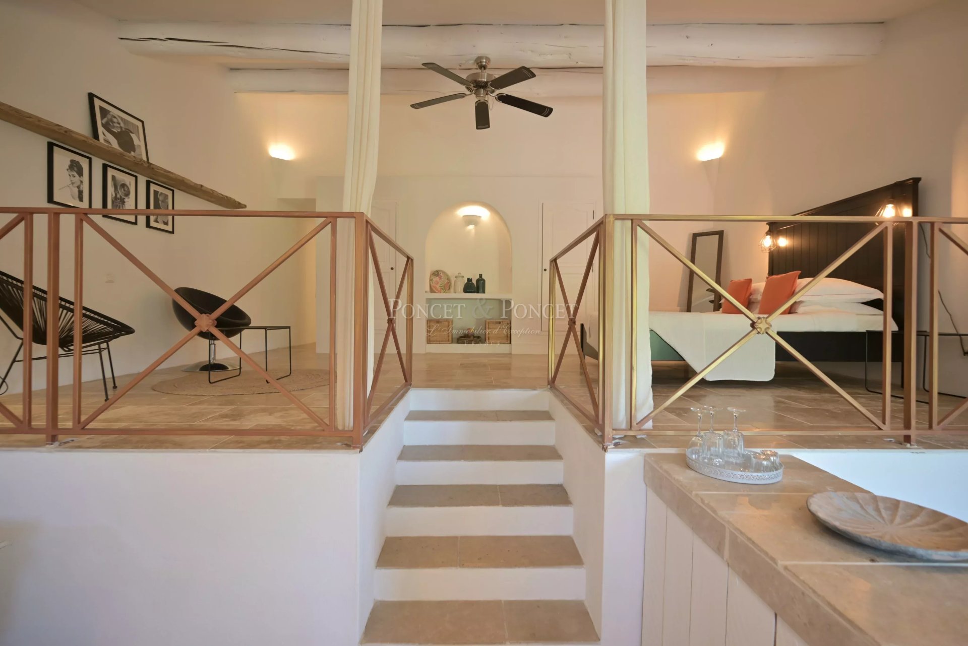13 Bedroom Villa/Townhouse's Image 3