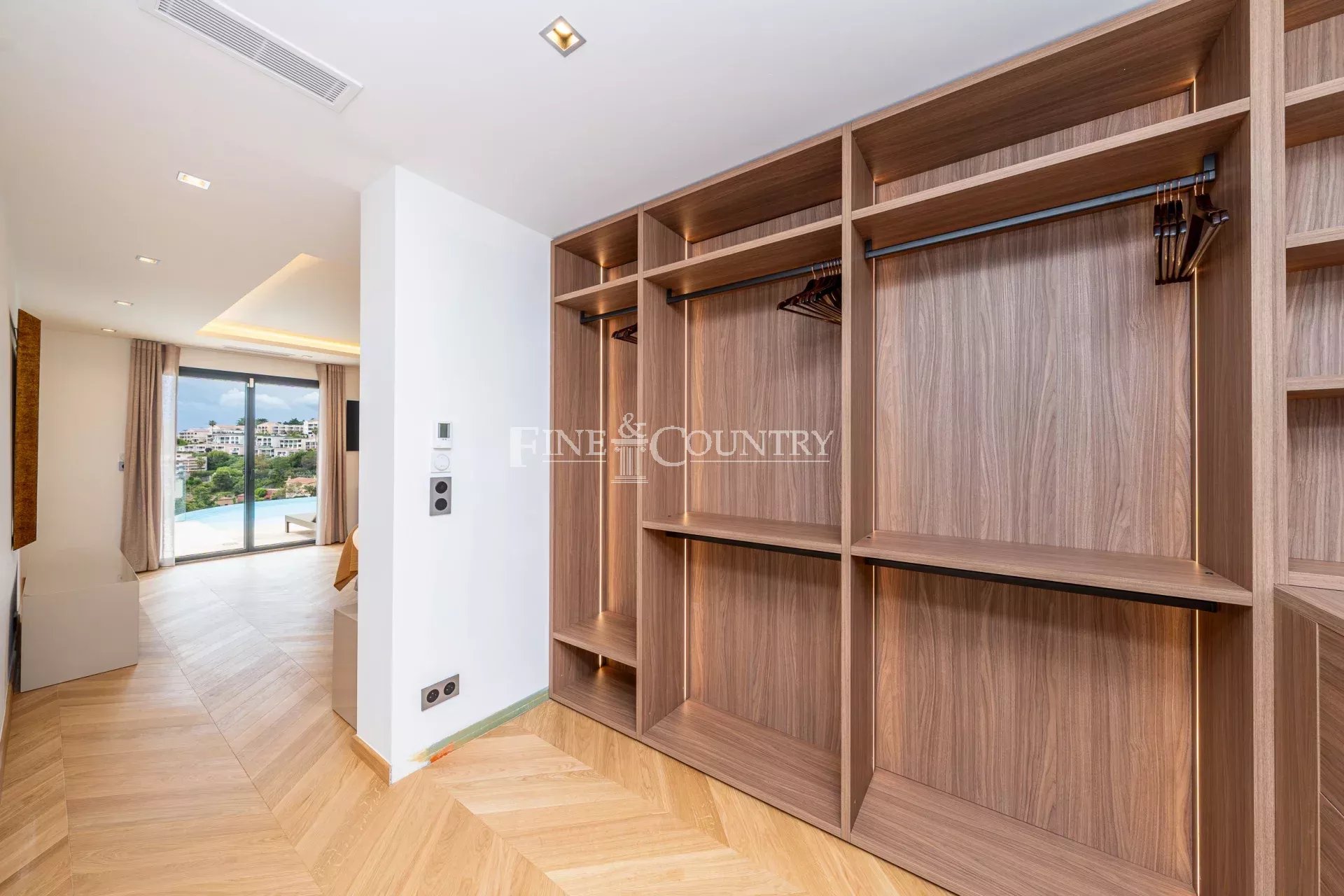 Photo of Villa for sale Cannes with sea view