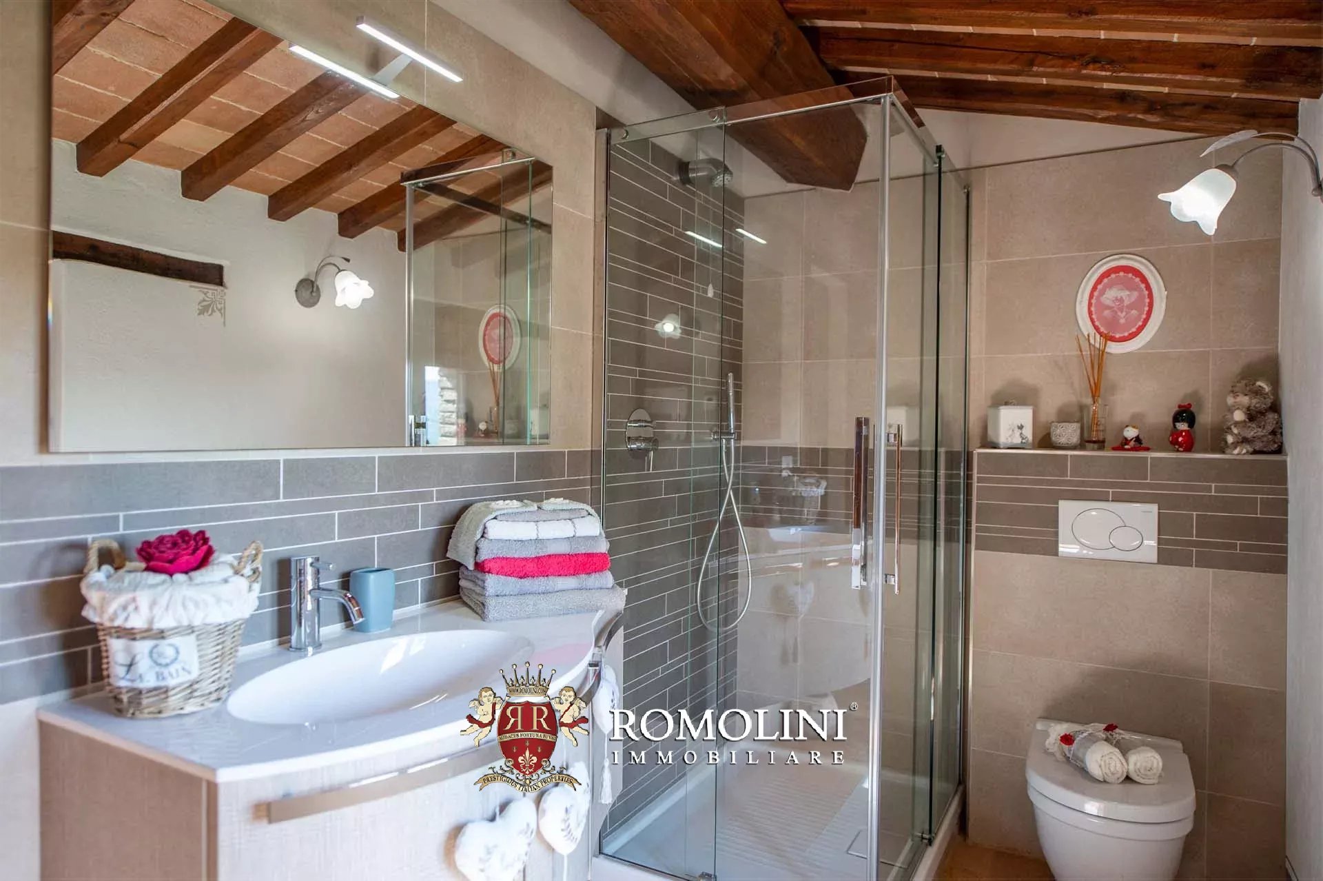 4 Bedroom Villa/Townhouse's Image 85