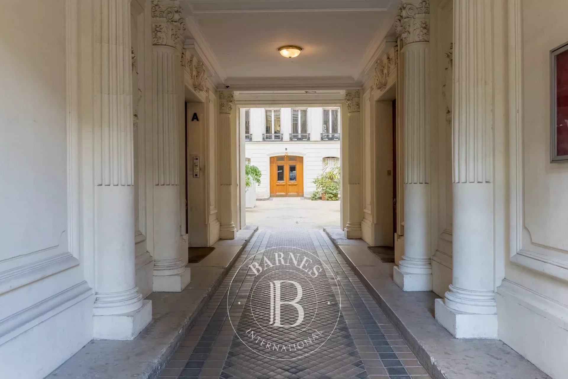 Daire Paris 17ème - picture 17