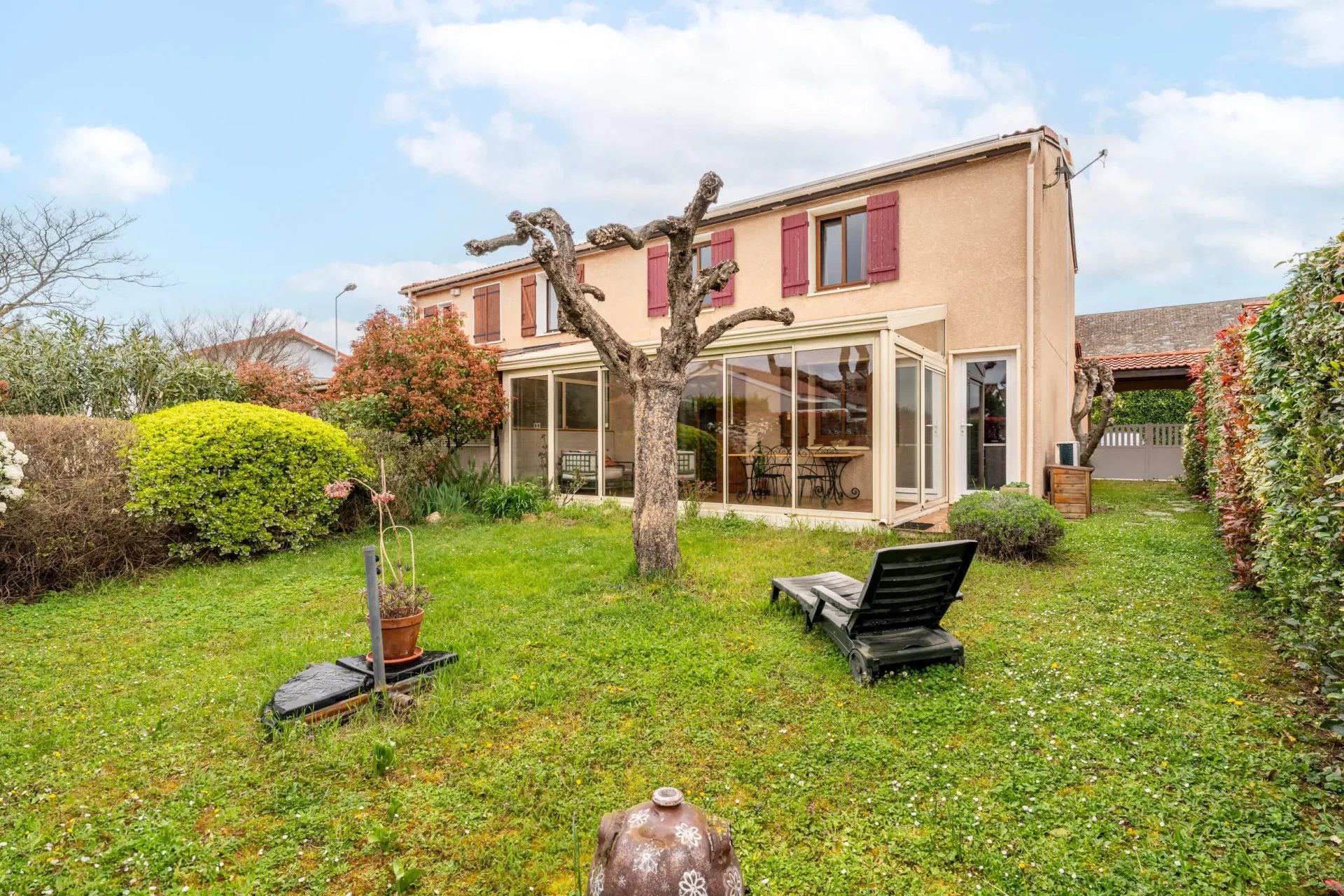 Maison de type T5 à Corbas avec jardin