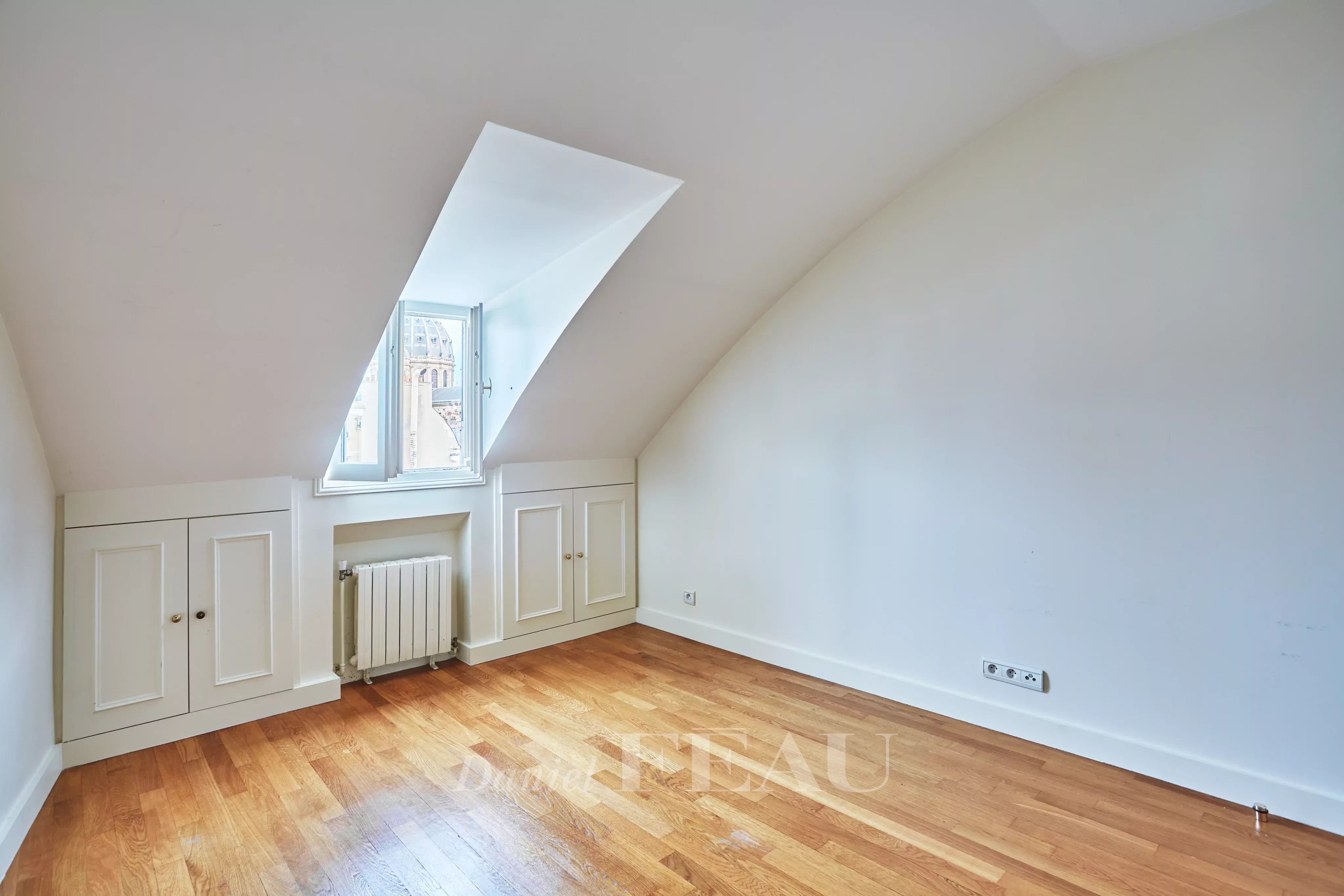 Rental Apartment Paris 8th