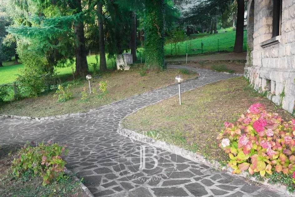 Villa Esino Lario - picture 6