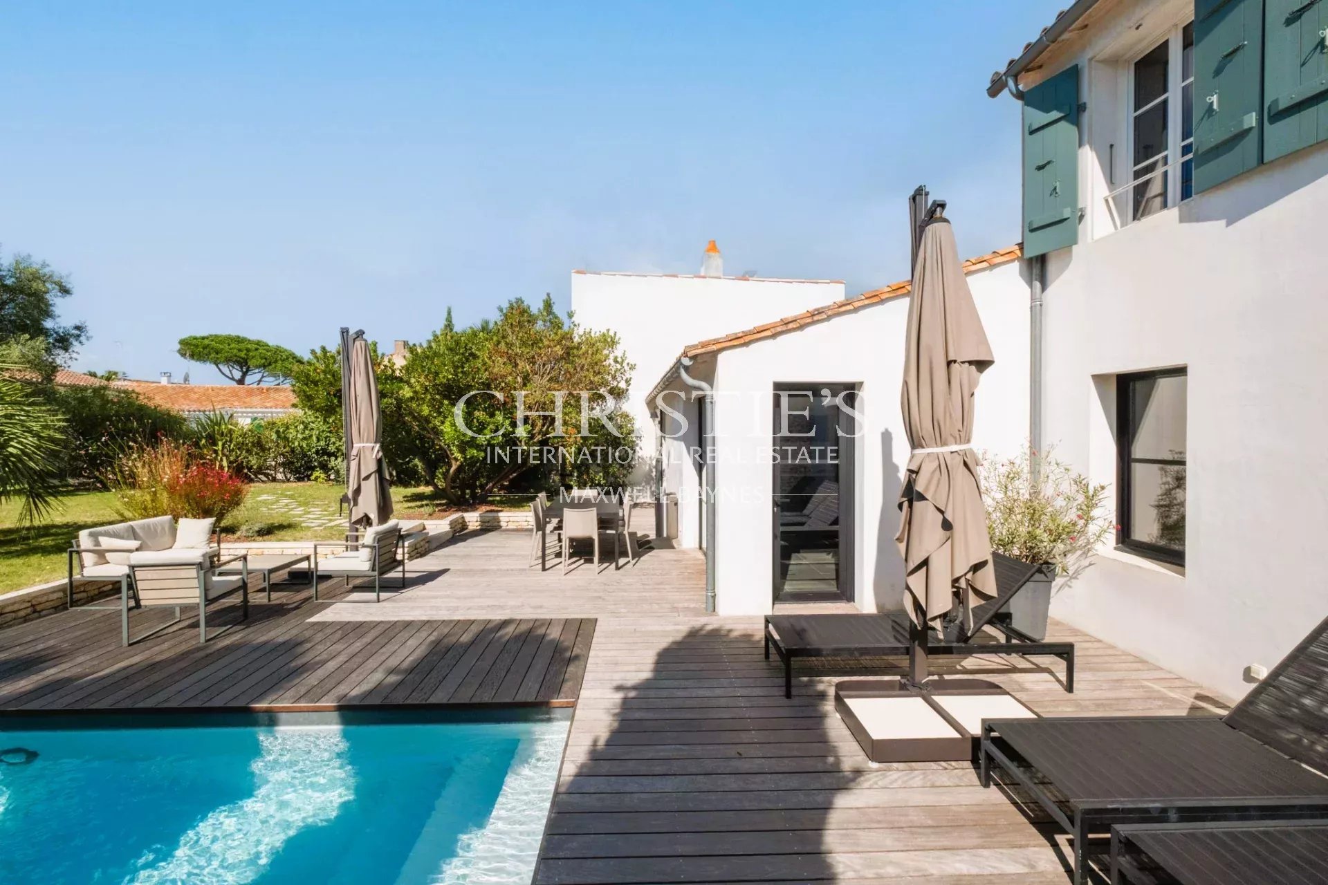 5 Bedroom Villa/Townhouse's Image 23