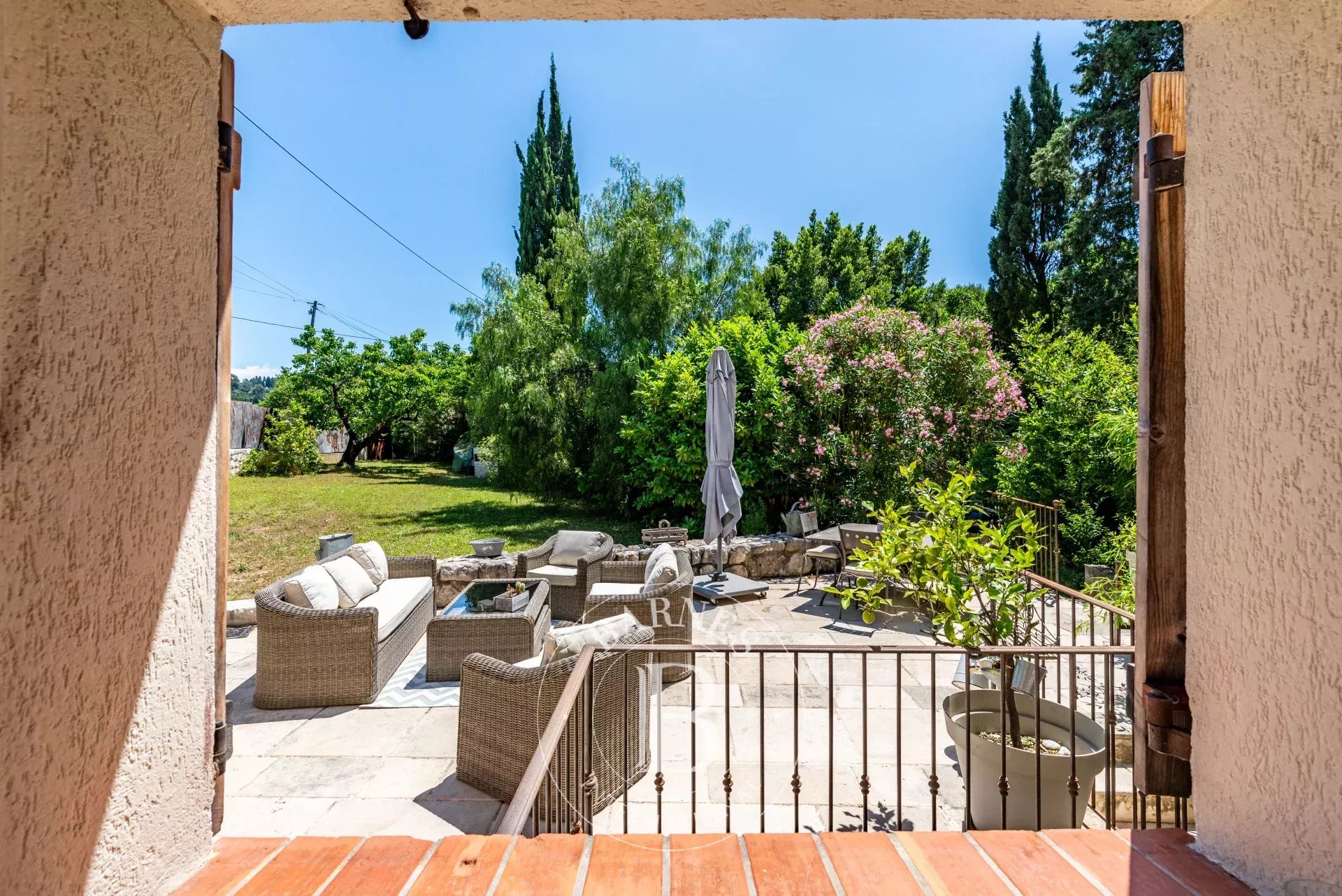 Ev Mougins - picture 8