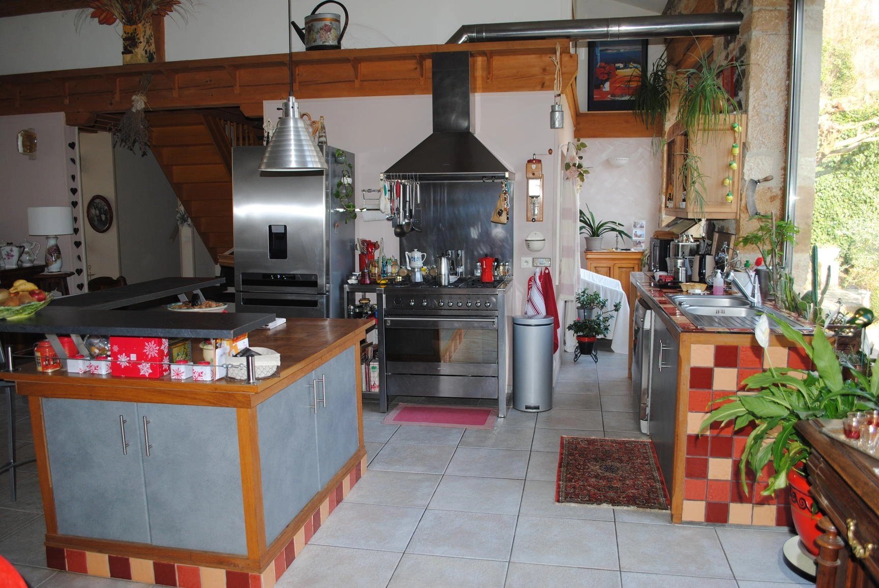 Magnifique maison atypique à LEGNY