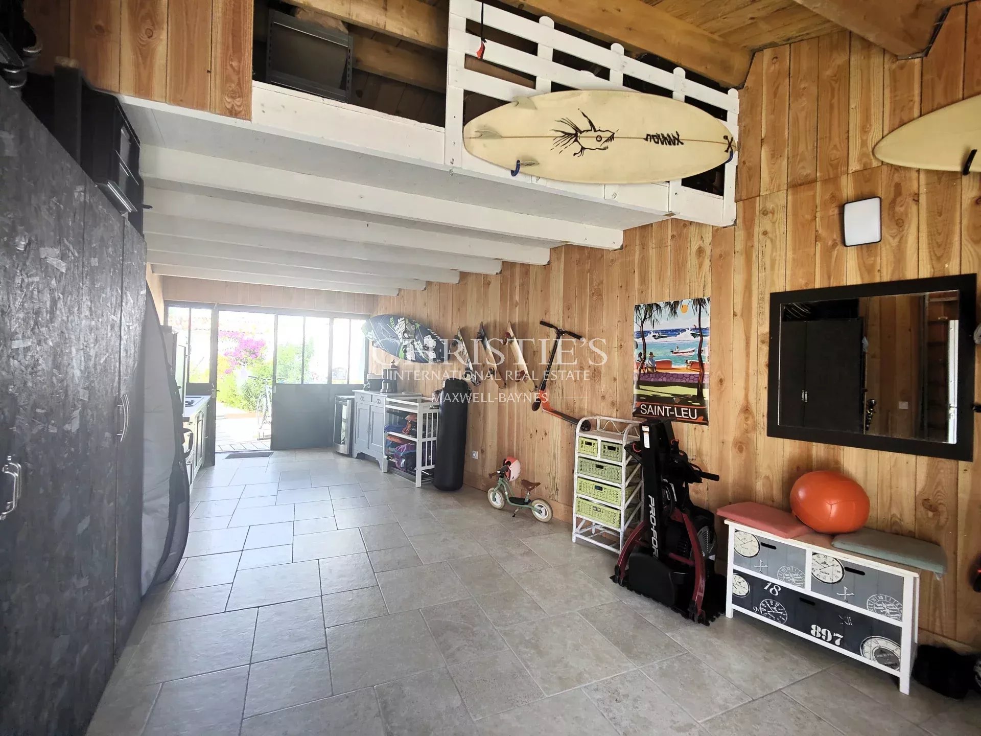 4 Bedroom Villa/Townhouse's Image 14