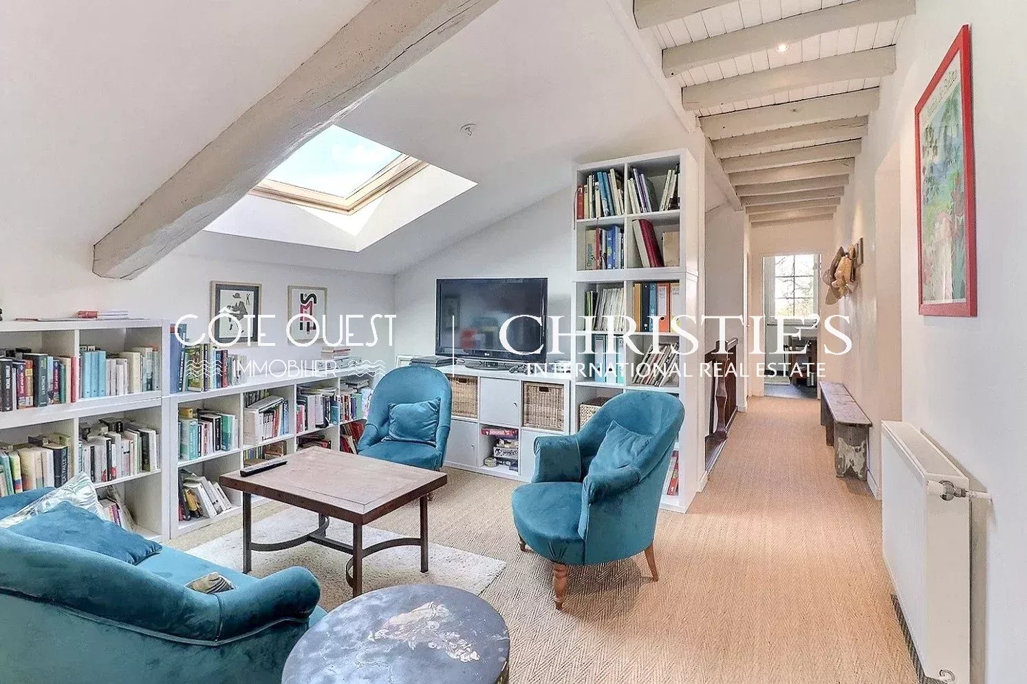 4 Bedroom Villa/Townhouse's Image 8