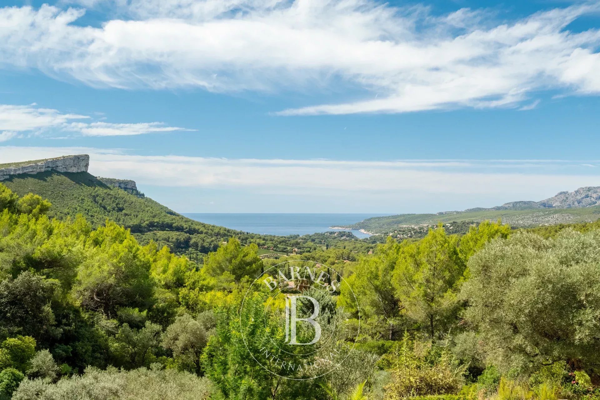 Ev Cassis - picture 11