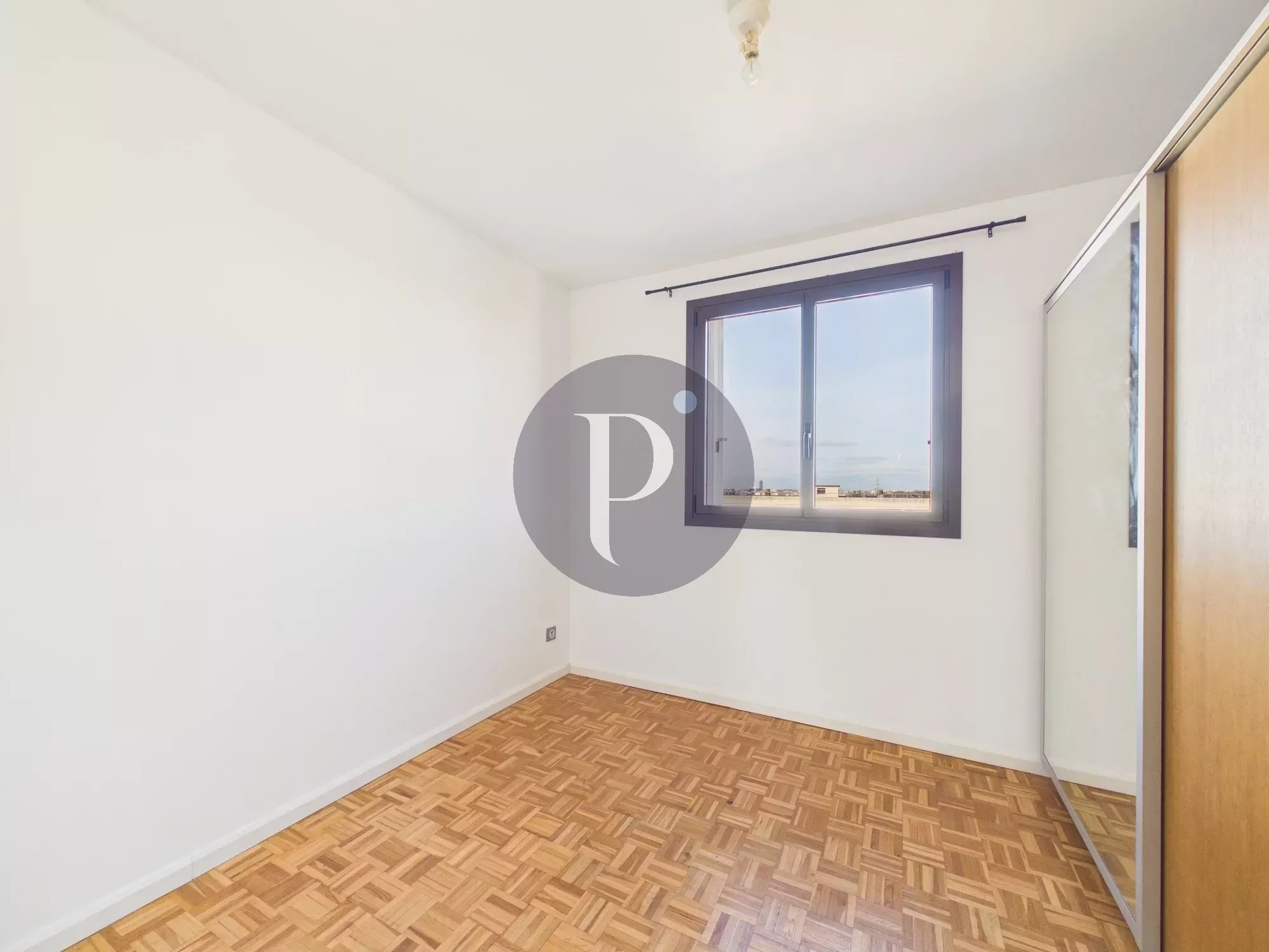 vente-appartement-4-pieces-fresnes-86690158