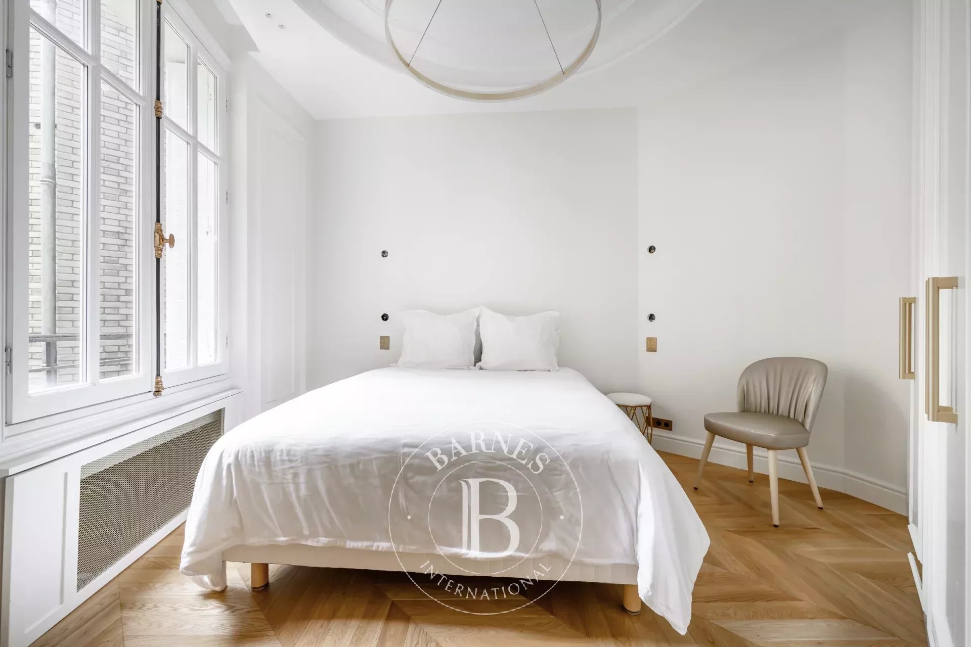 Daire Paris 8ème - picture 12