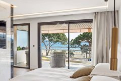 Cannes Croisette, Stunning Luxury Apartment — photo 2 of 7