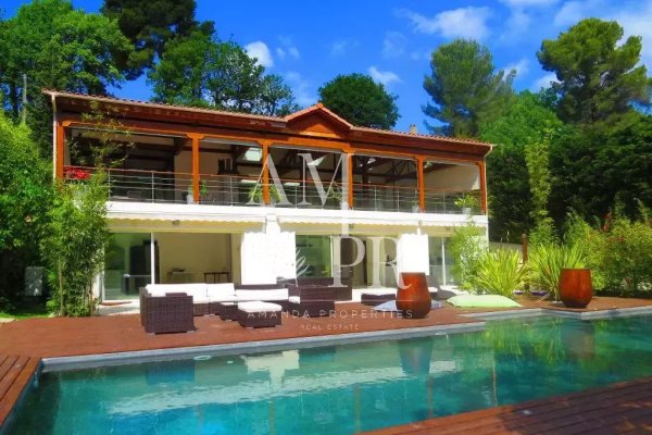 Mougins - Balinese villa — photo 1