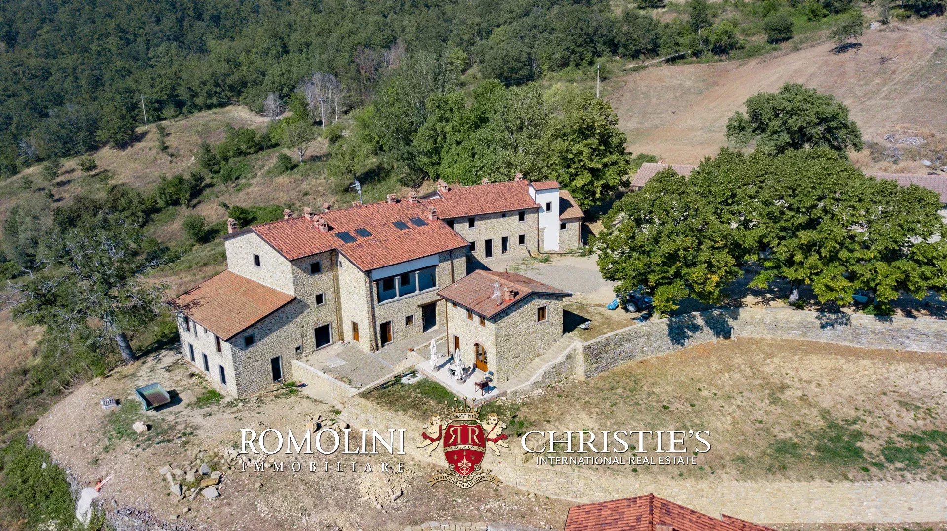 35 Bedroom Villa/Townhouse's Image 11