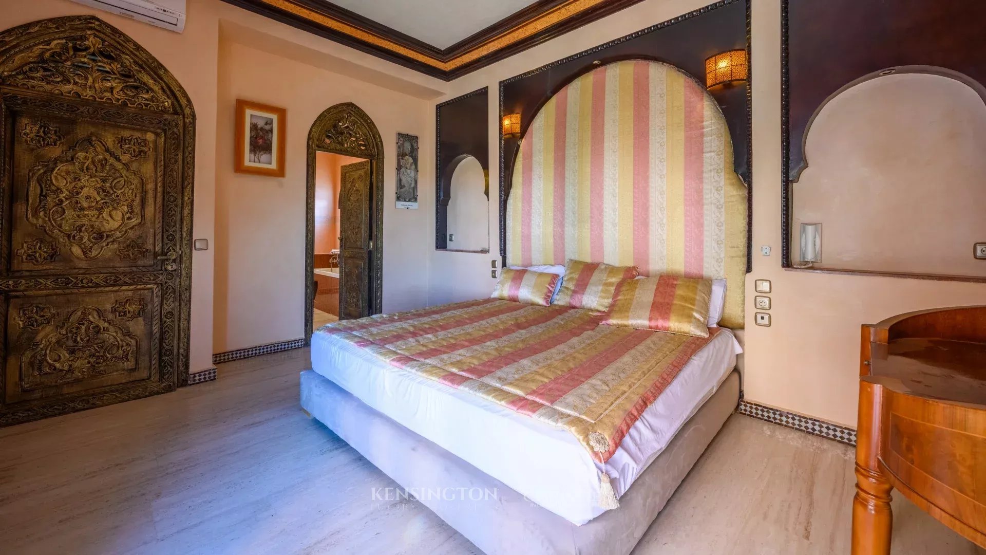 5 Bedroom Villa/Townhouse's Image 61