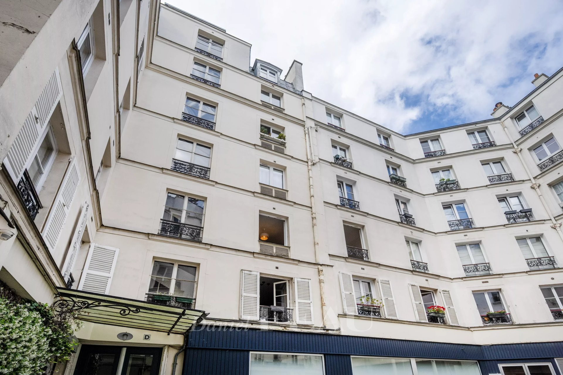 Apartment/Flat's Image 9
