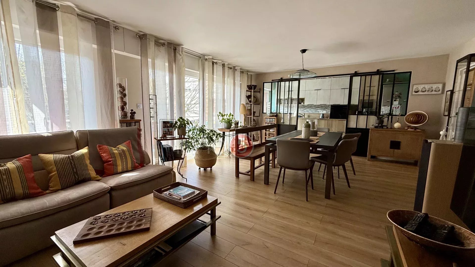 Sale Apartment Villemomble