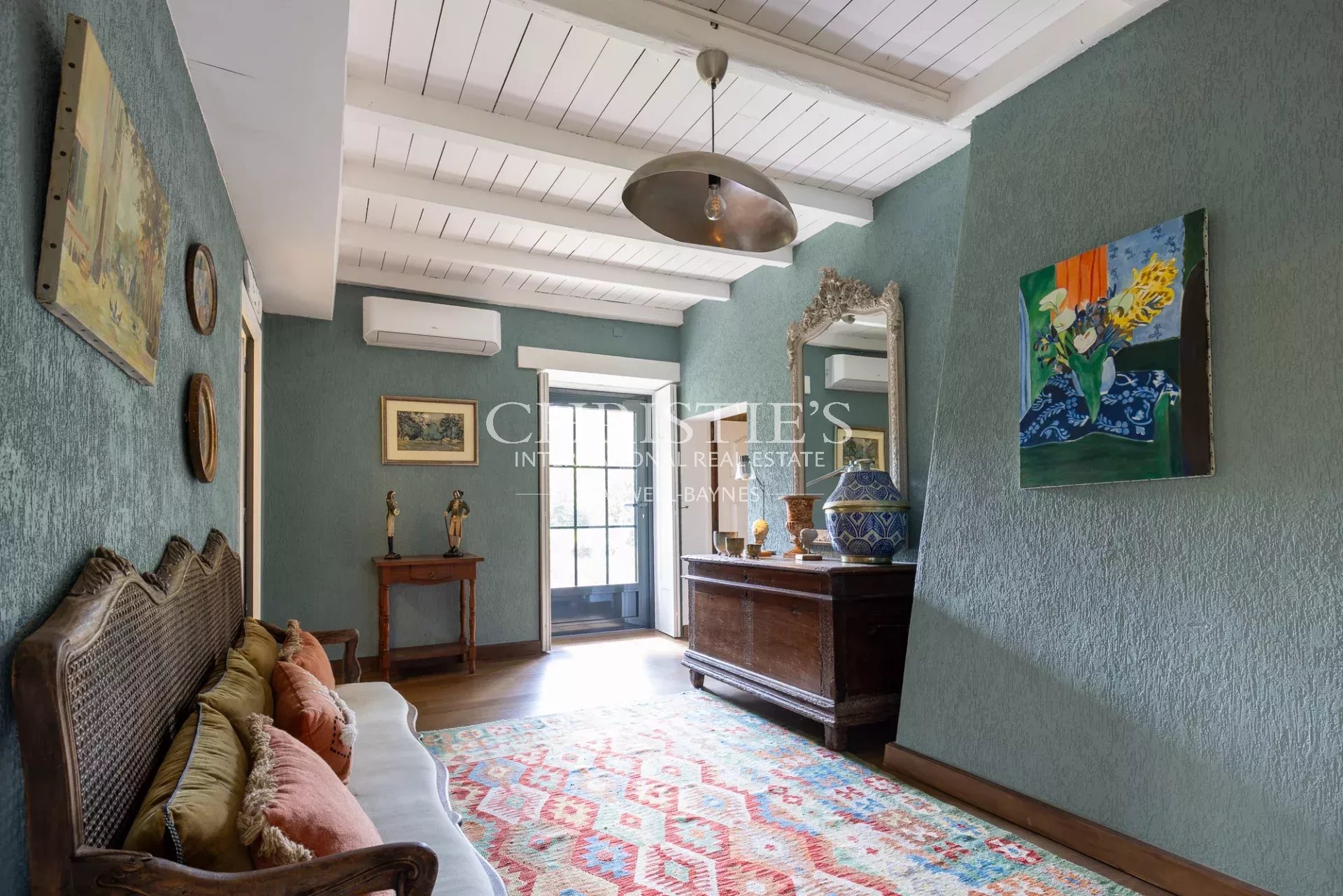 12 Bedroom Villa/Townhouse's Image 14