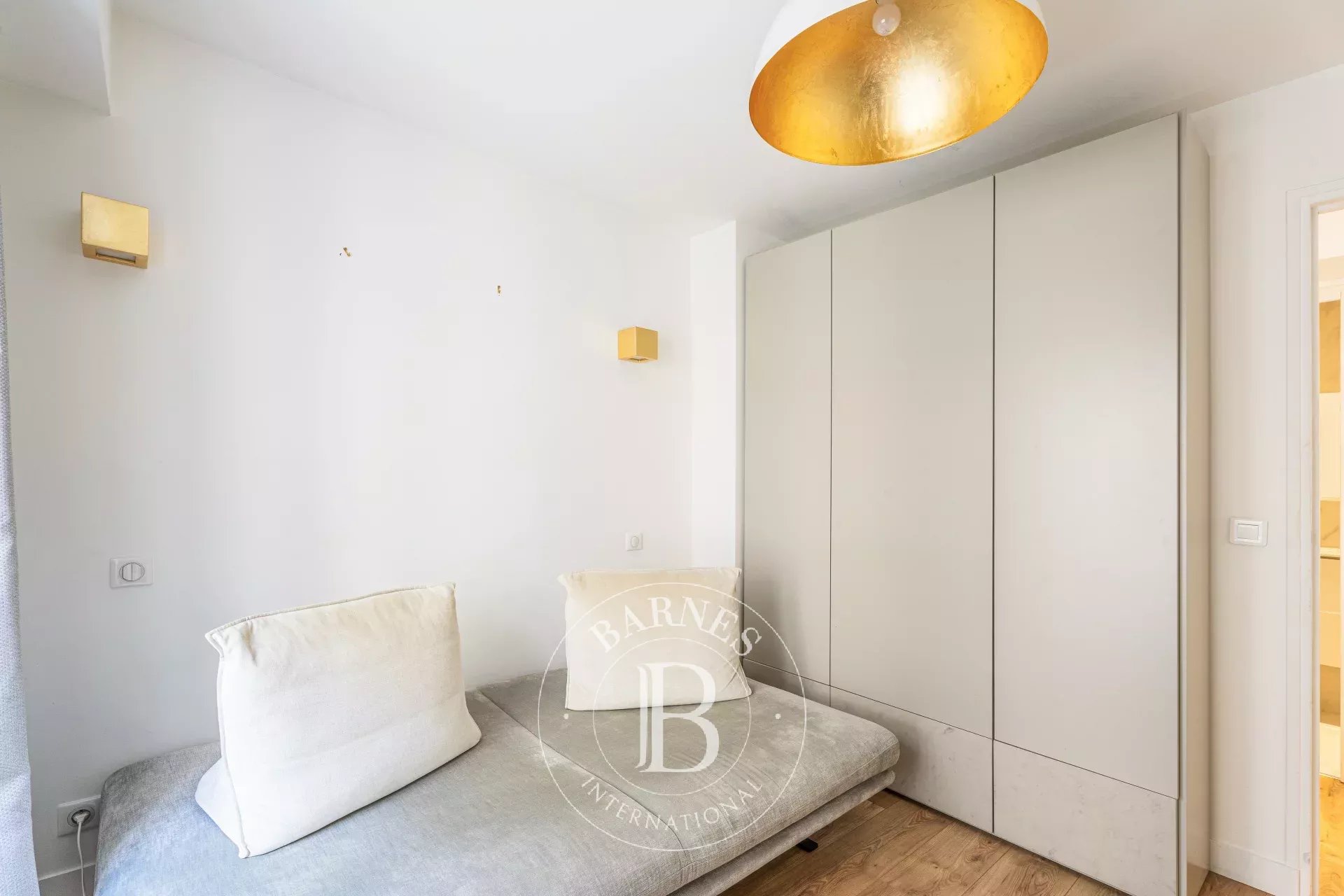 Daire Paris 4ème - picture 6