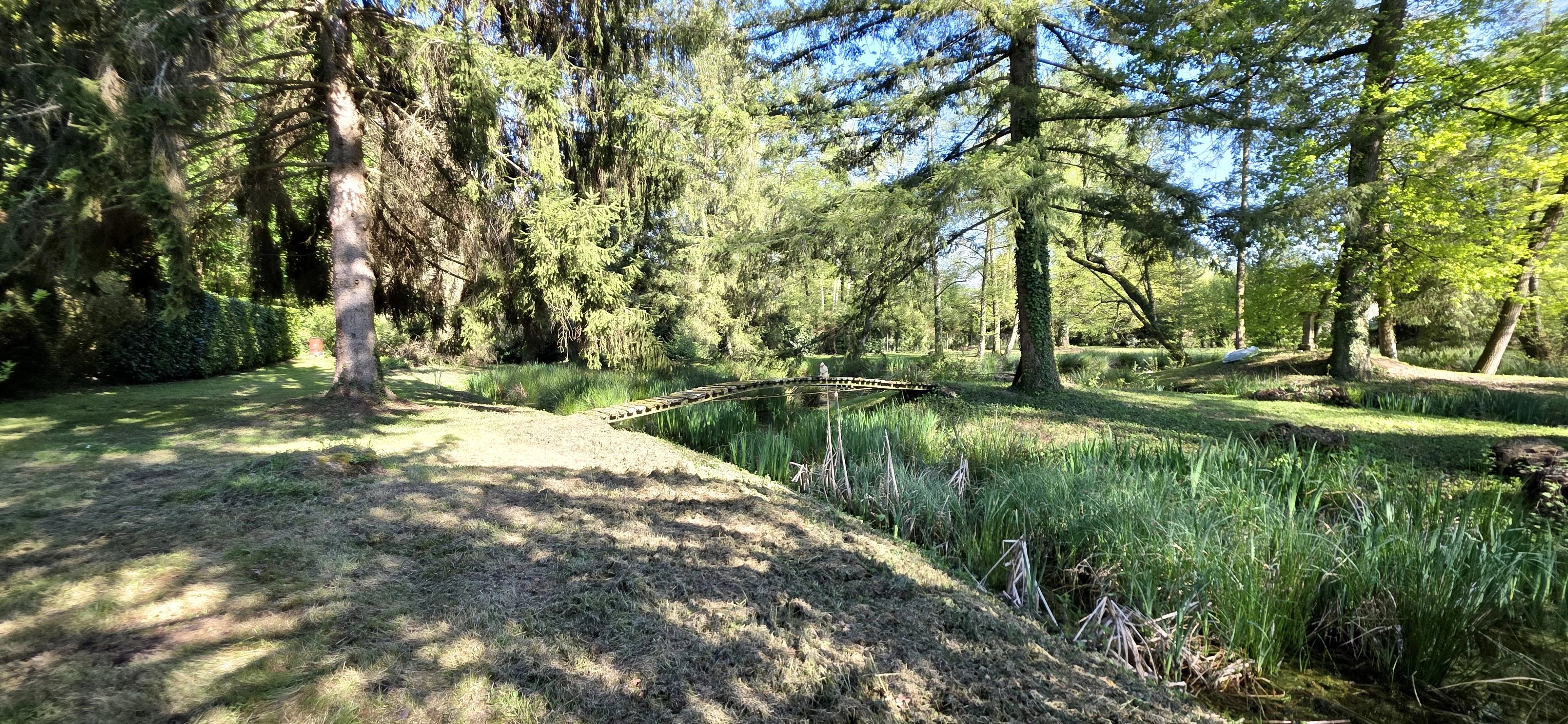Un Havre de paix entre eau et nature : Longère  de 125 m2 habitables sur 8 600 m² de terrain entièrement clôtu — photo 5
