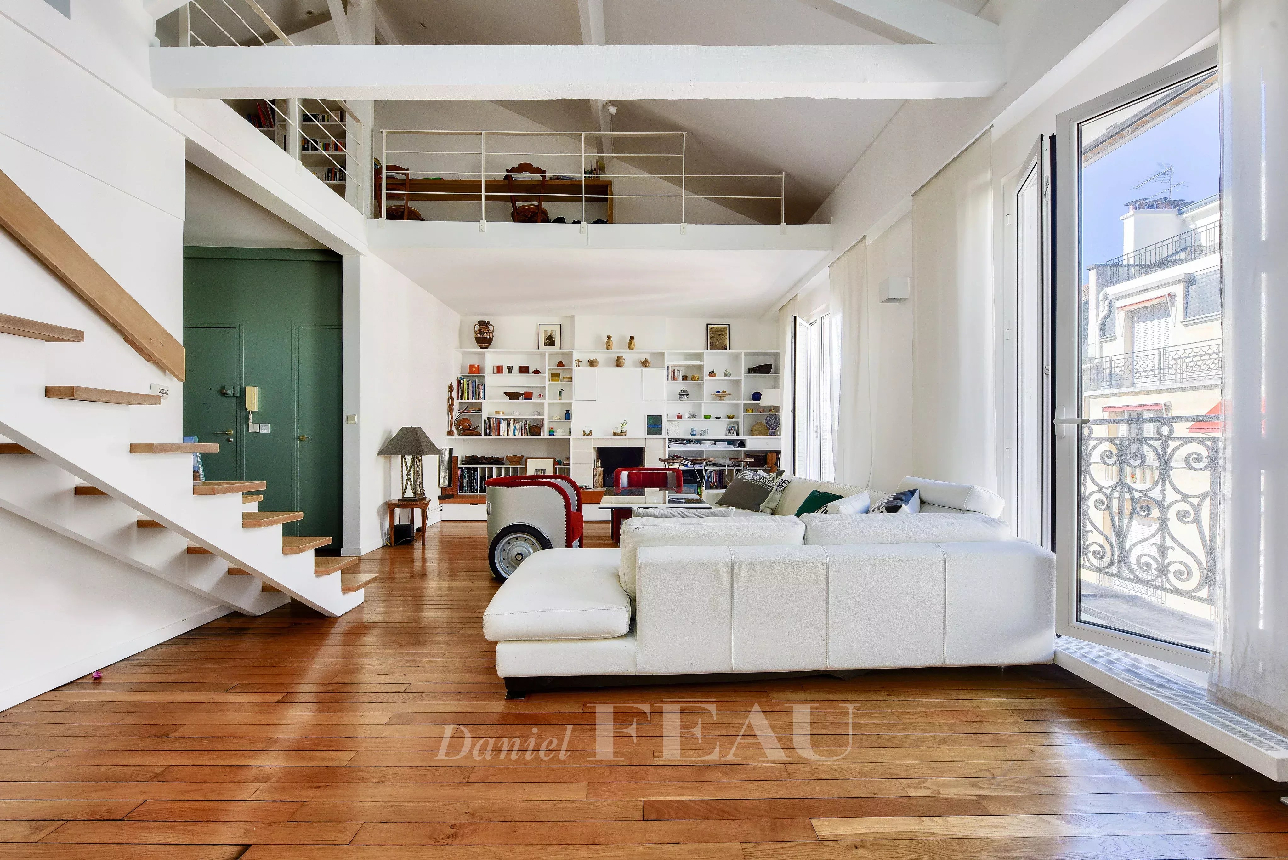 Sale Apartment Paris 15th