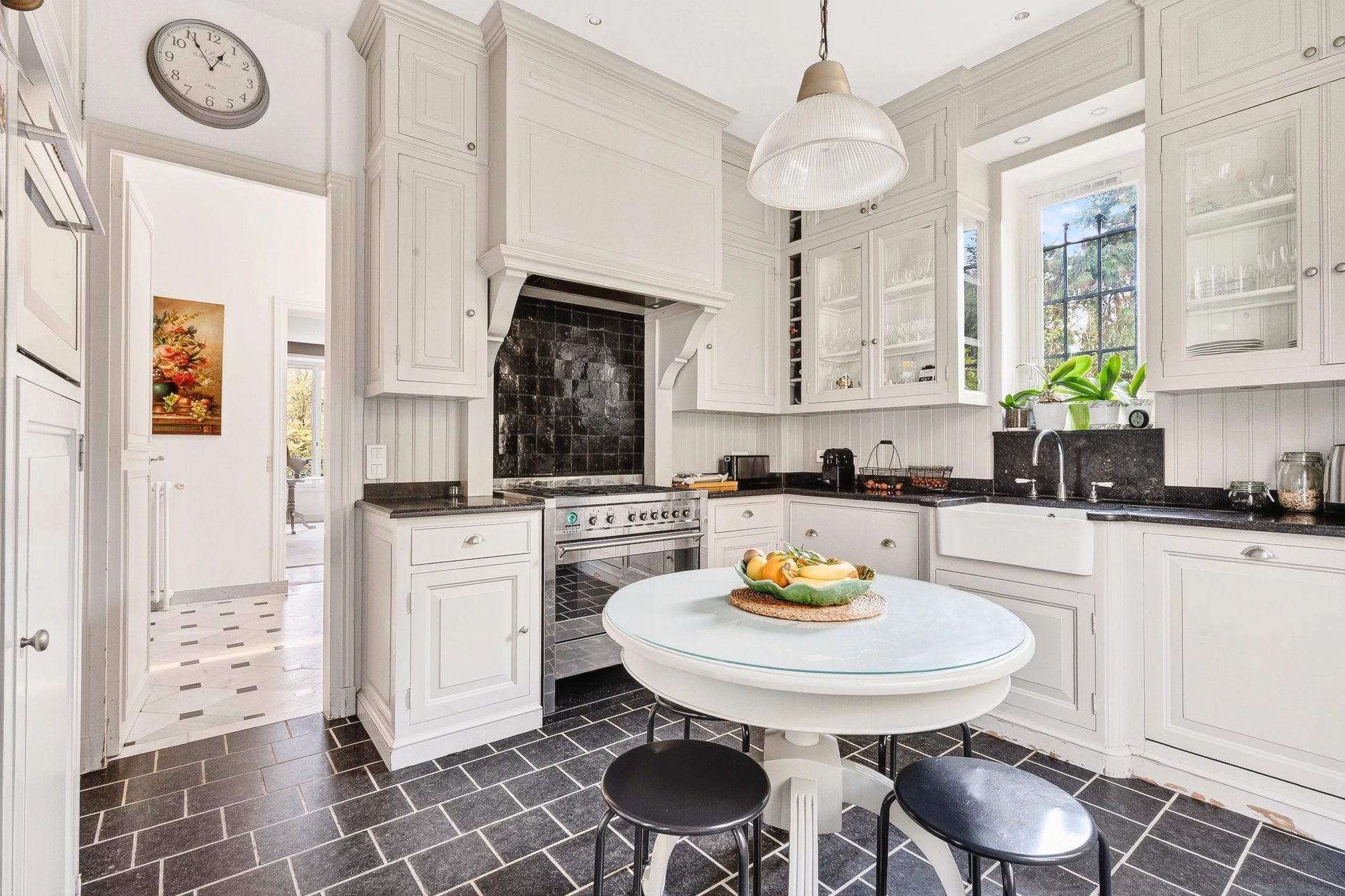 6 Bedroom Villa/Townhouse's Image 6