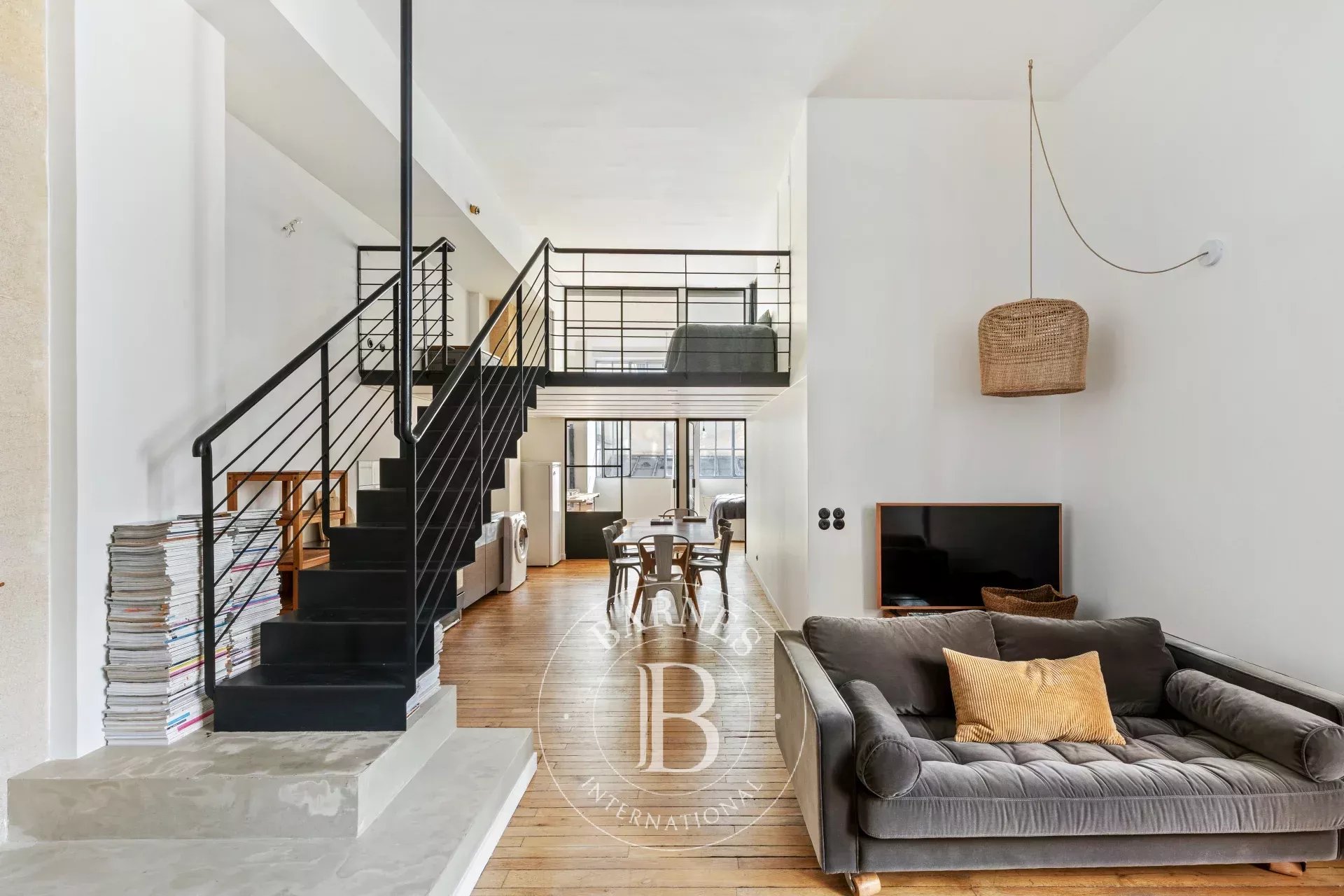 Appartement Paris 75010  -  ref 86467259 (picture 1)