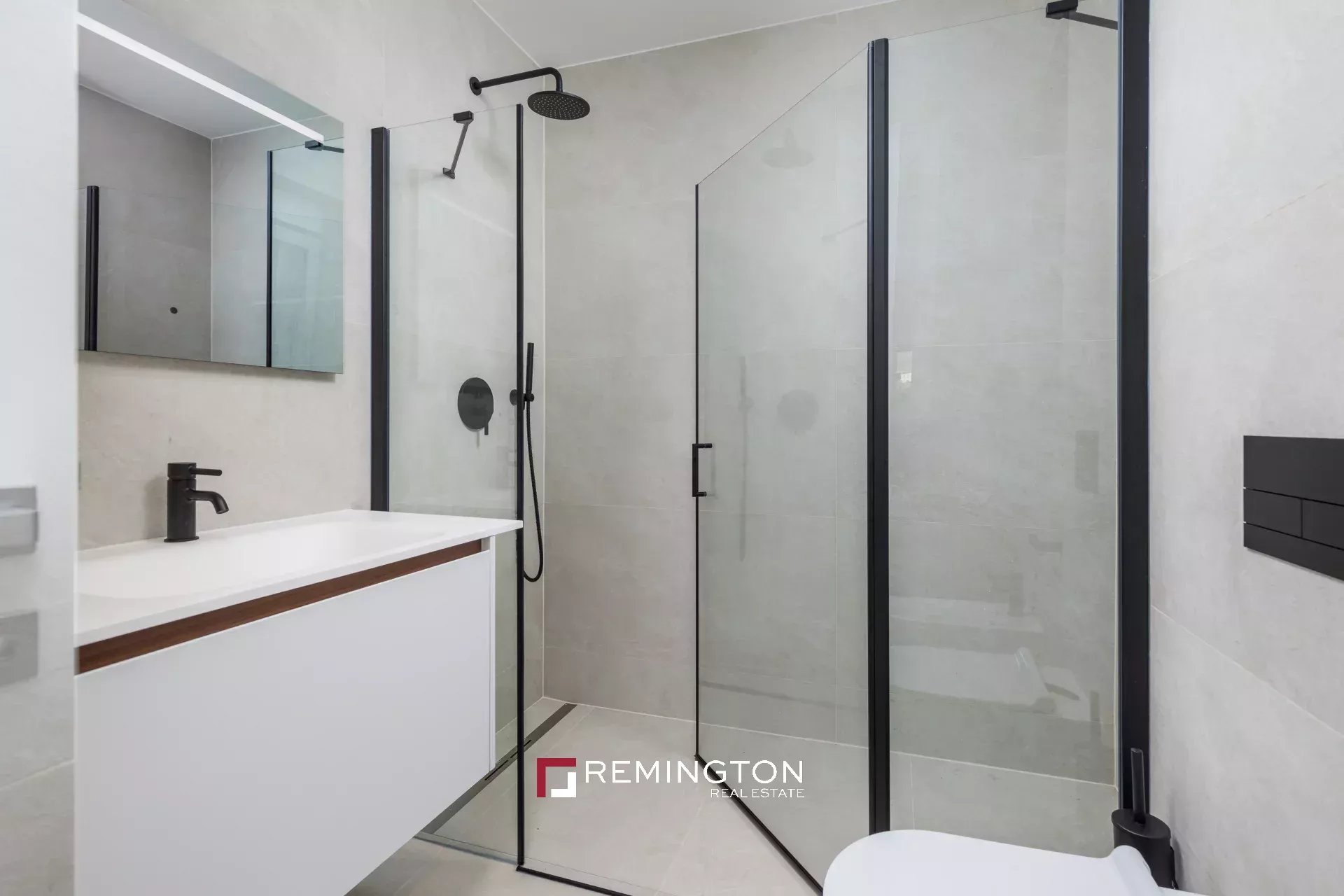 2 Bedroom Apartment/Flat's Image 9