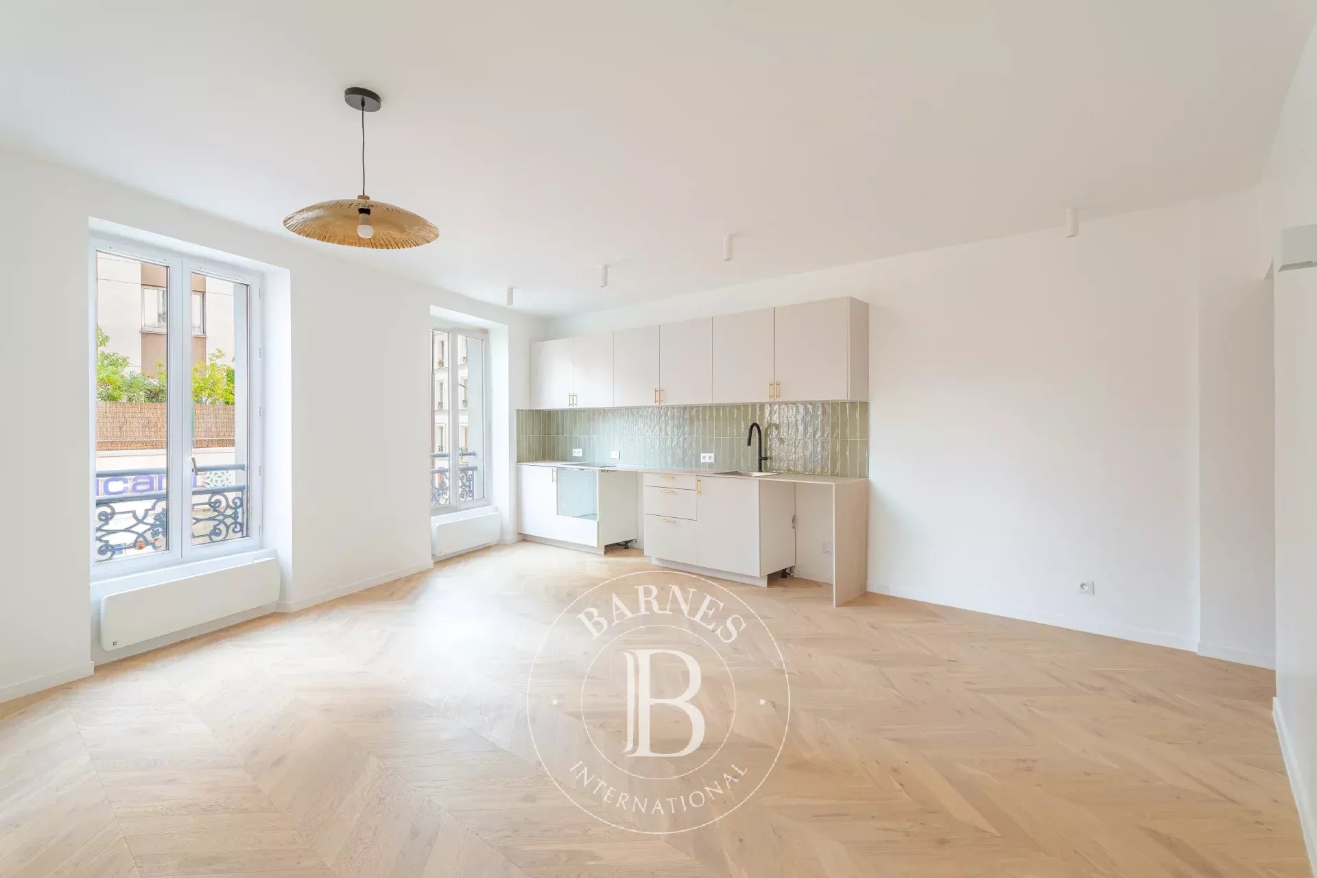 Apartment Paris 75020  -  ref 87255168 (picture 1)