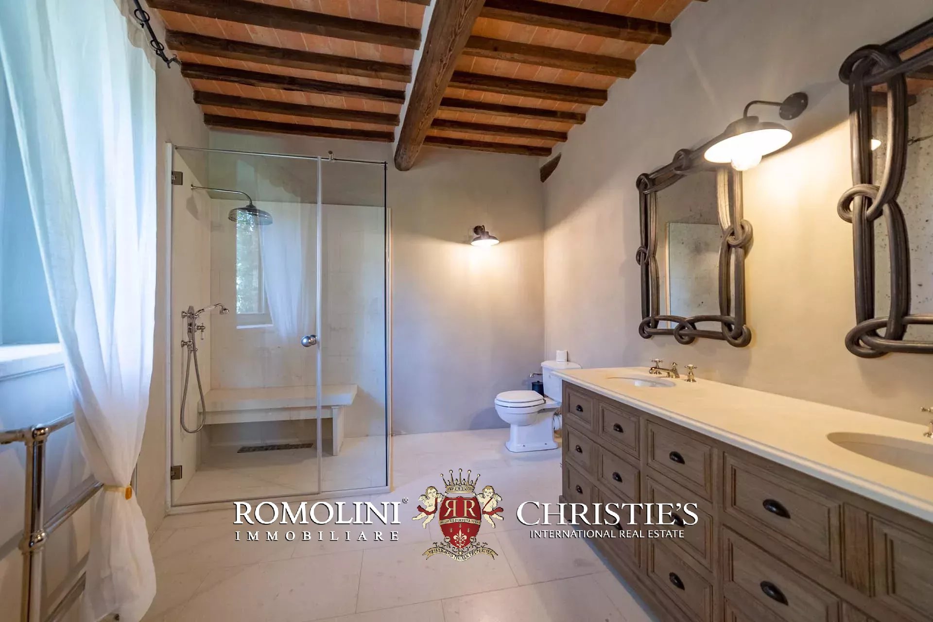 17 Bedroom Villa/Townhouse's Image 109
