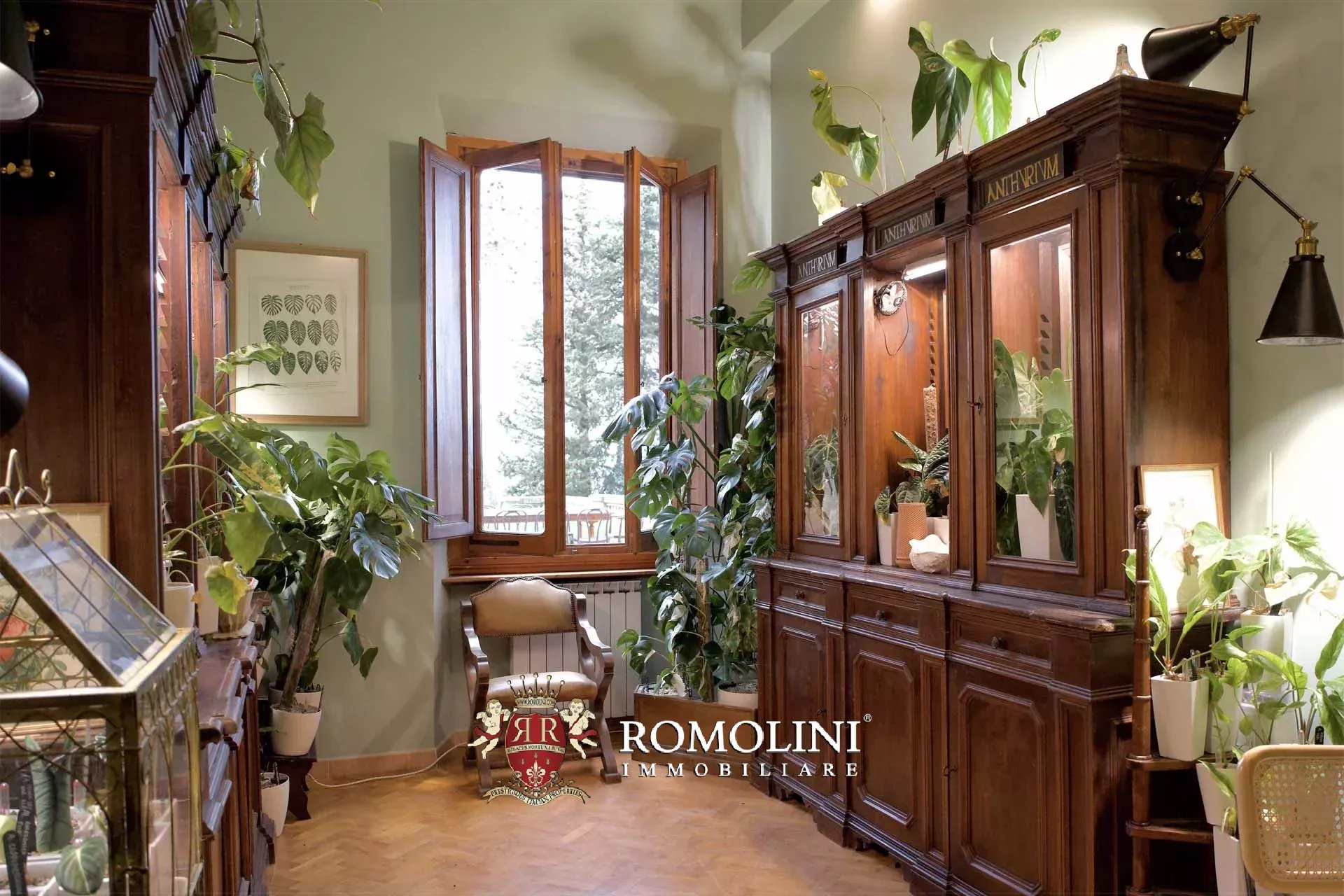 6 Bedroom Villa/Townhouse's Image 19