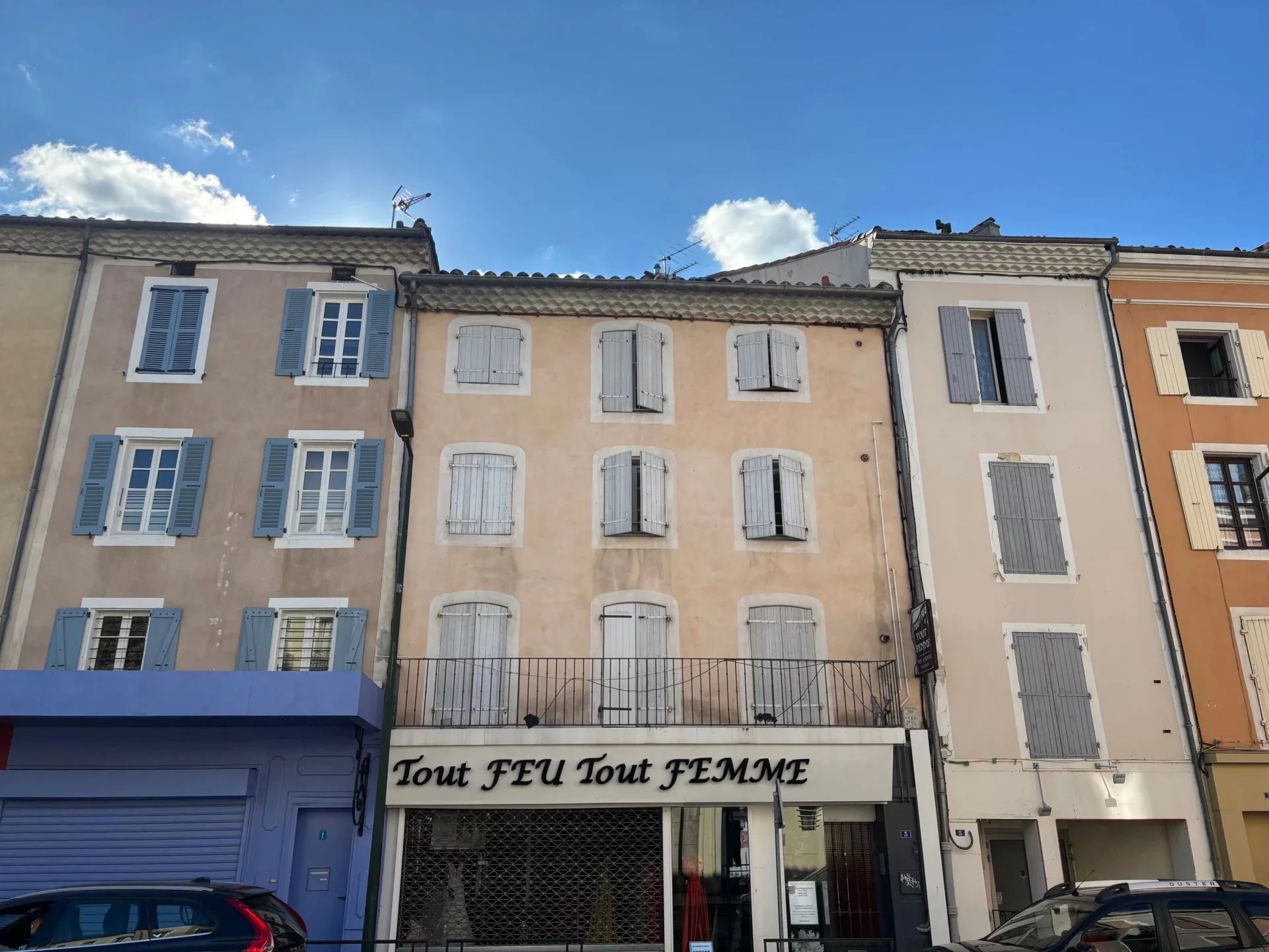 Agence immobilière de 