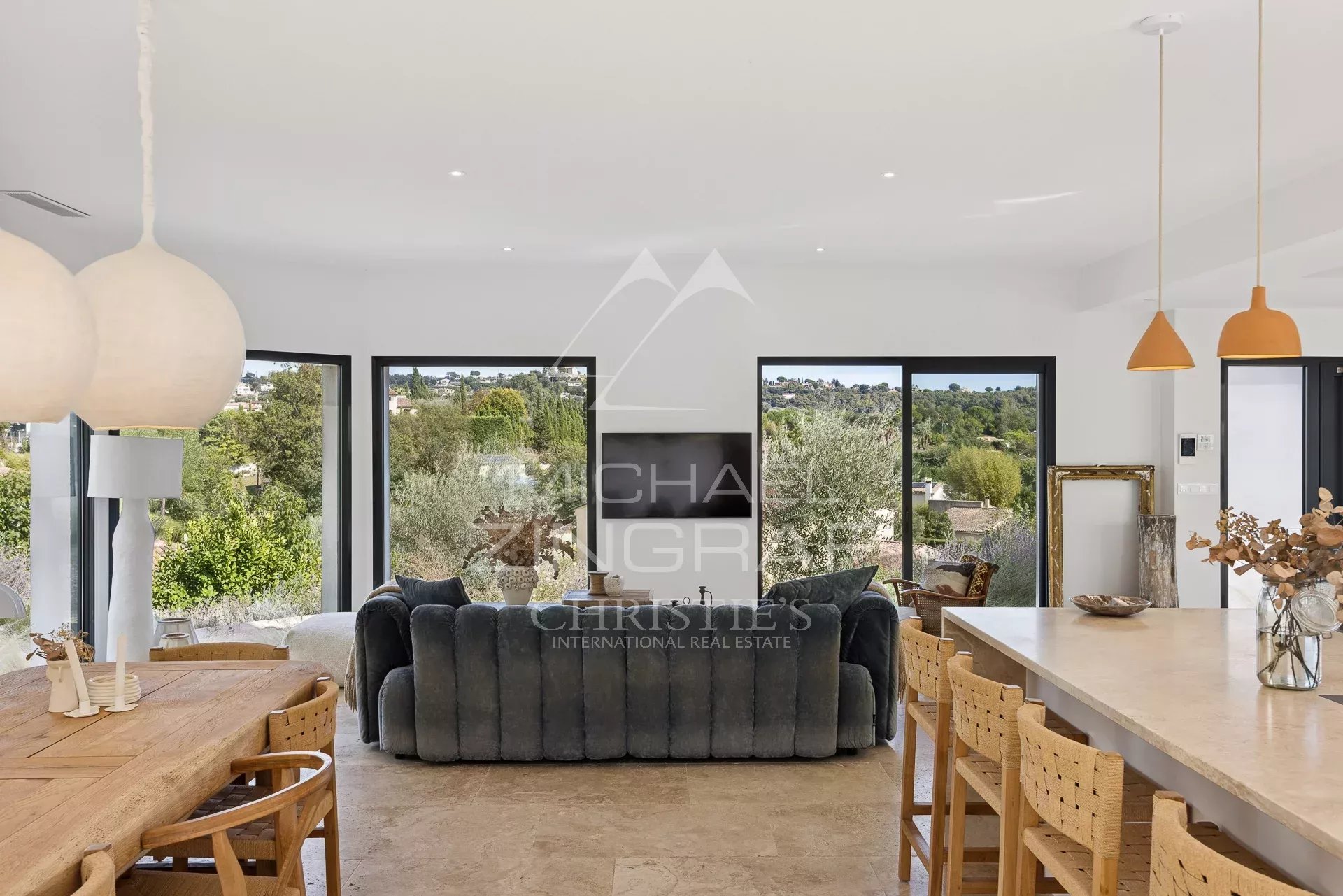 3 Bedroom Villa/Townhouse's Image 3